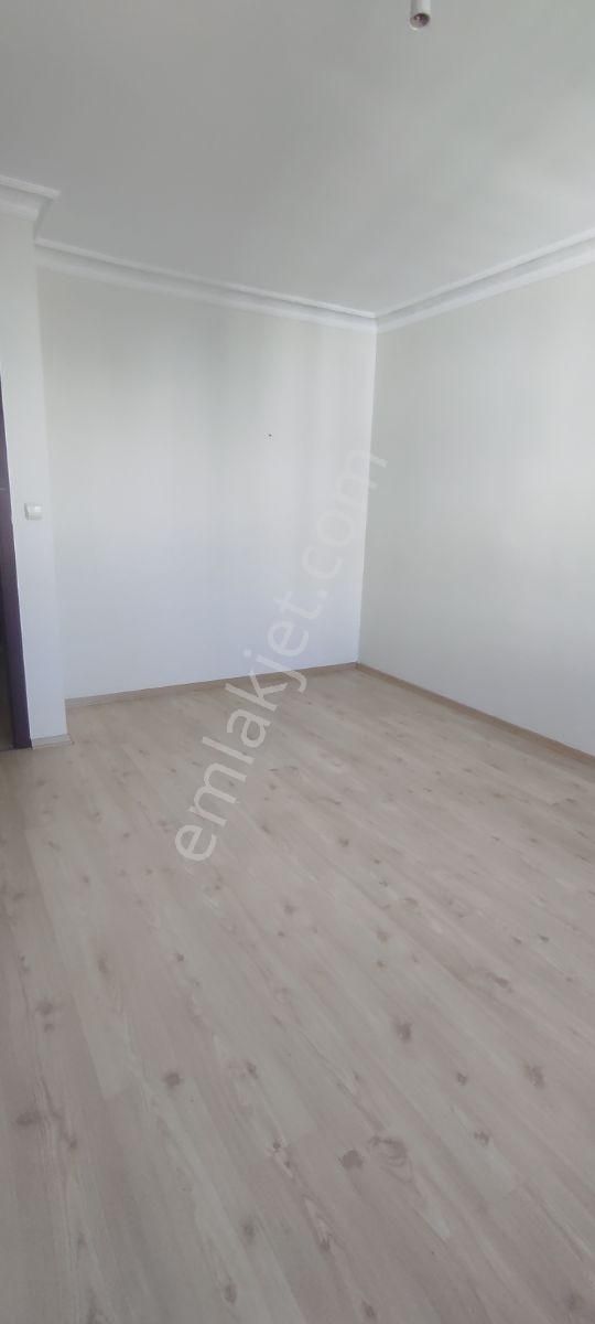 Eryaman Güzelkentte Boş Cadde Üzeri Satılık 3+1 - Görsel 15