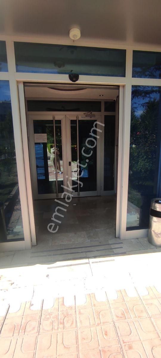 Eryaman Güzelkentte Boş Cadde Üzeri Satılık 3+1 - Görsel 2