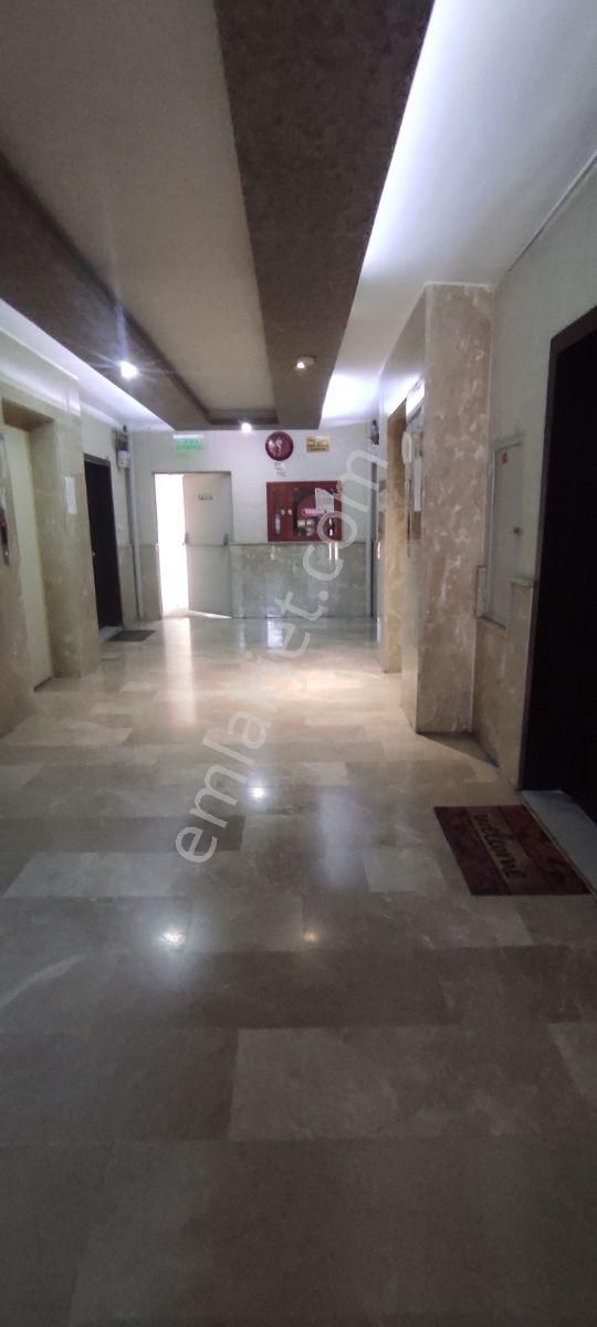 Eryaman Güzelkentte Boş Cadde Üzeri Satılık 3+1 - Görsel 6