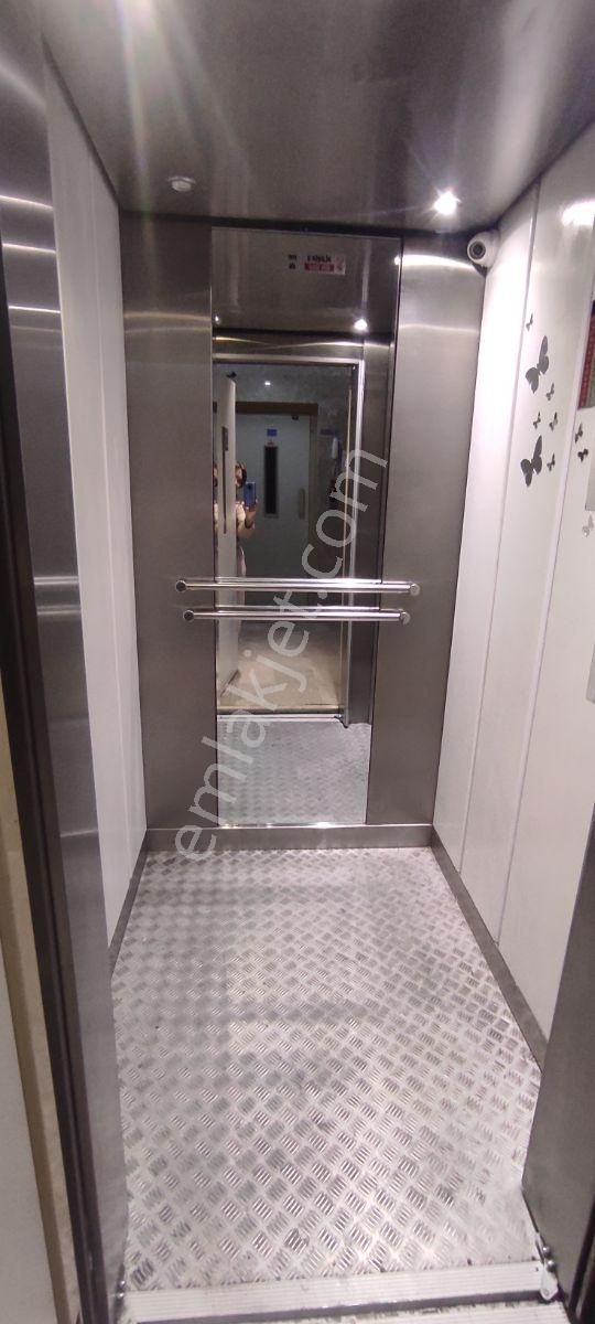 Eryaman Güzelkentte Boş Cadde Üzeri Satılık 3+1 - Görsel 13