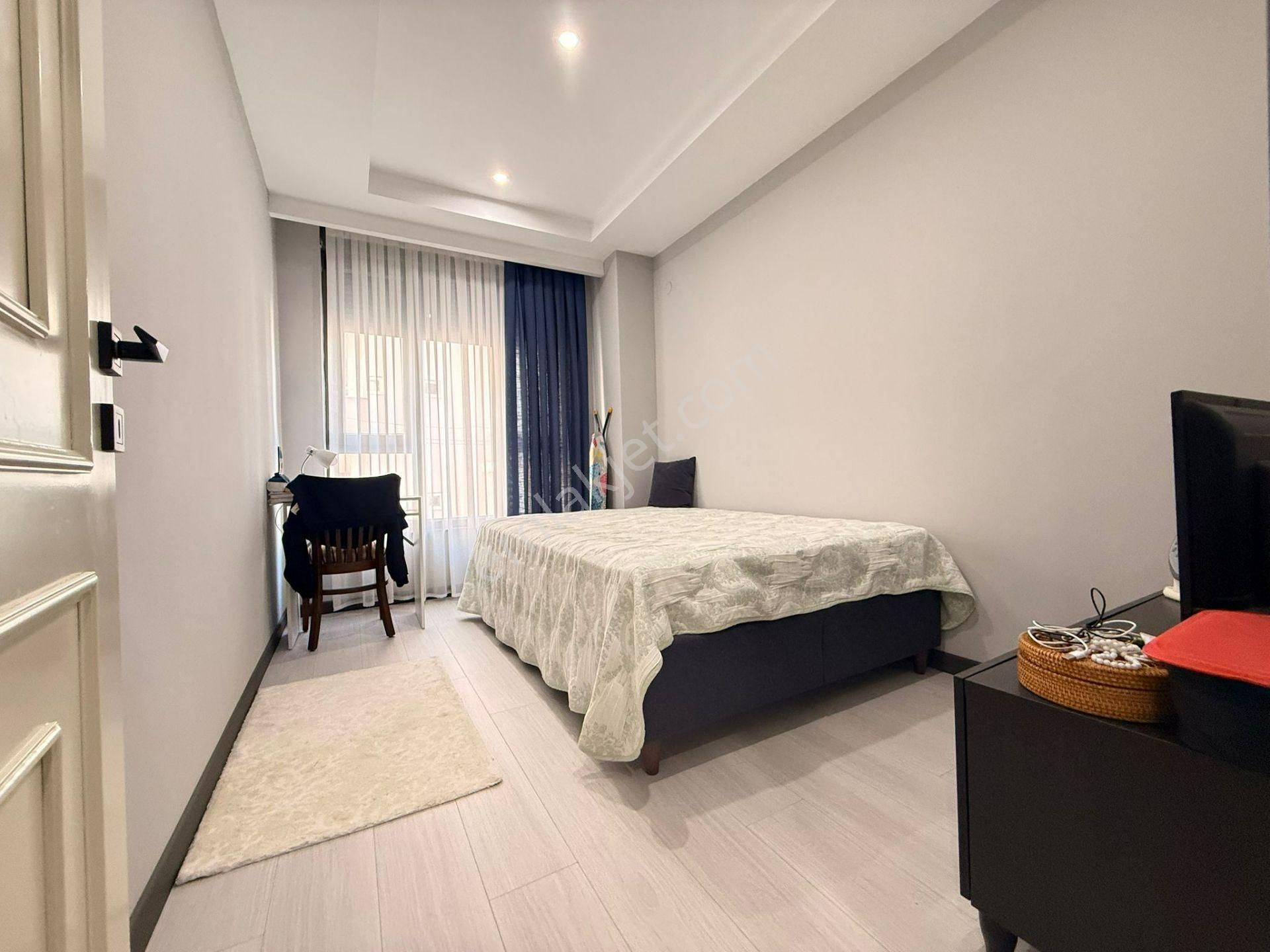 Meydan Kavağı Mah.fuull Krediye Açık Doğalgazlı 2+1 100m2 Daire - Görsel 13