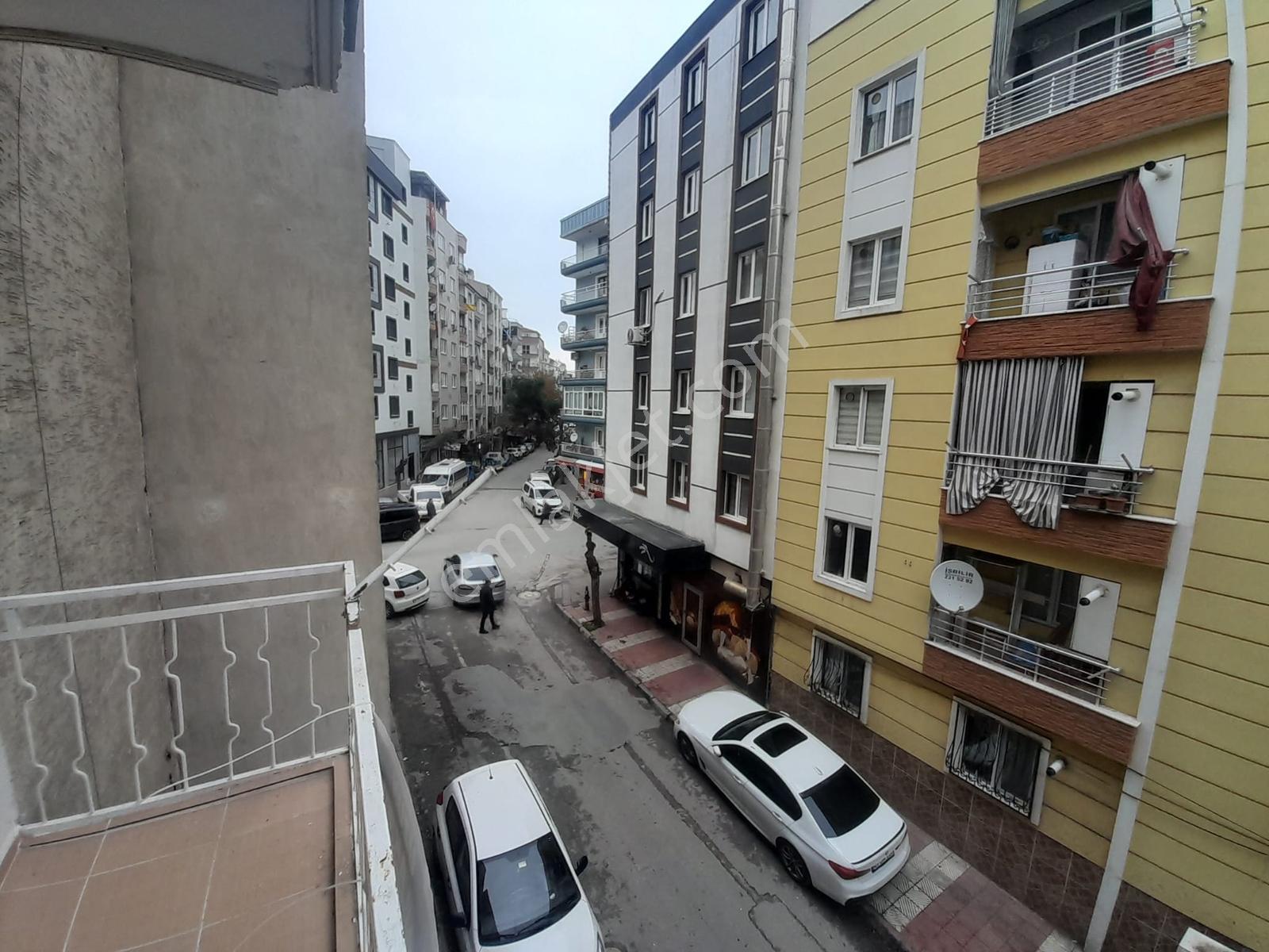 Uzun Gayrimenkul&emlak'tan Alaybey Beşyol'da Kiralık 2.kat - Görsel 11