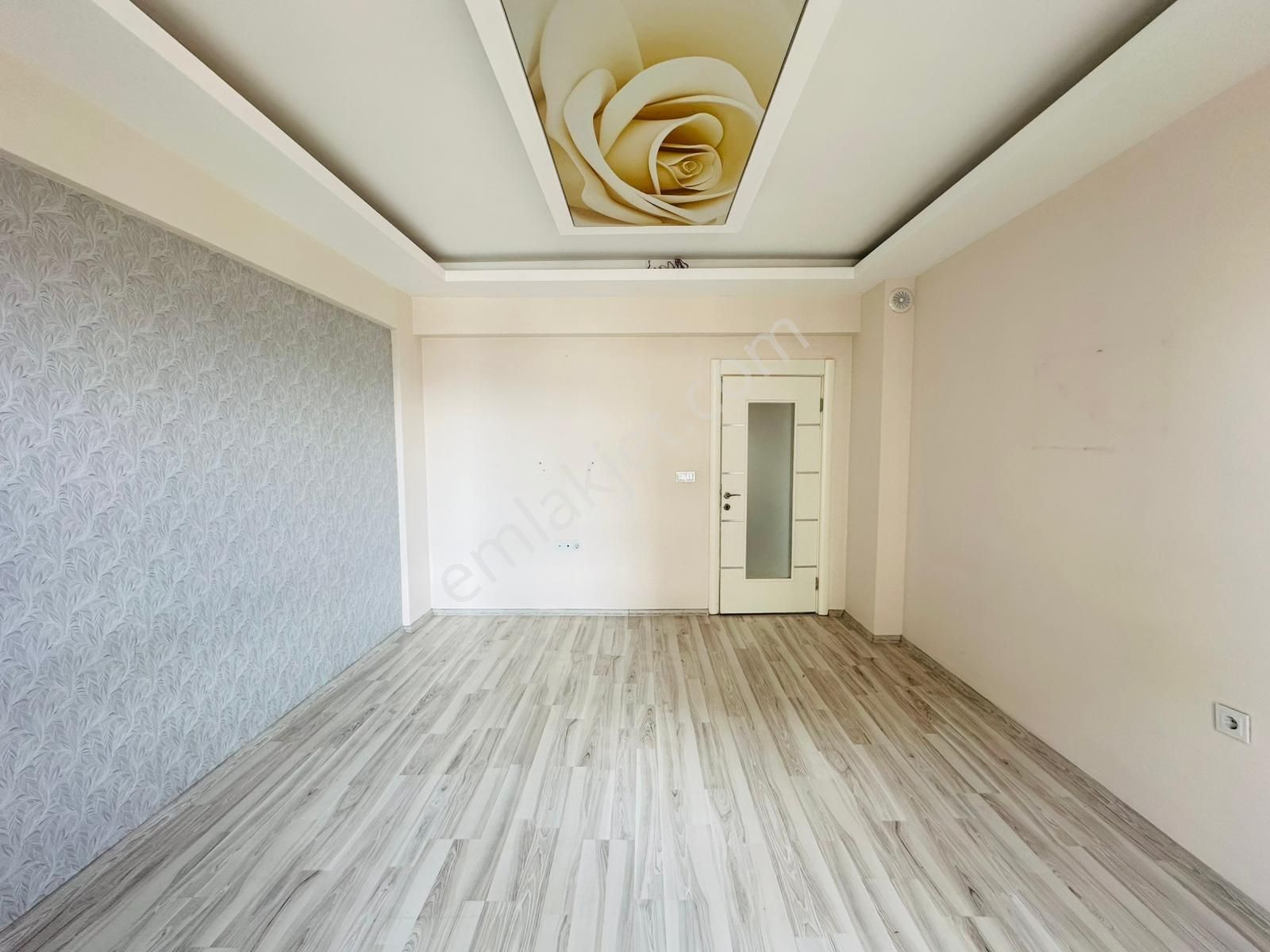 Serkent Te Yüksek Krediye Uygun Cadde Cepheli 3+1 Satılık Daire - Görsel 11