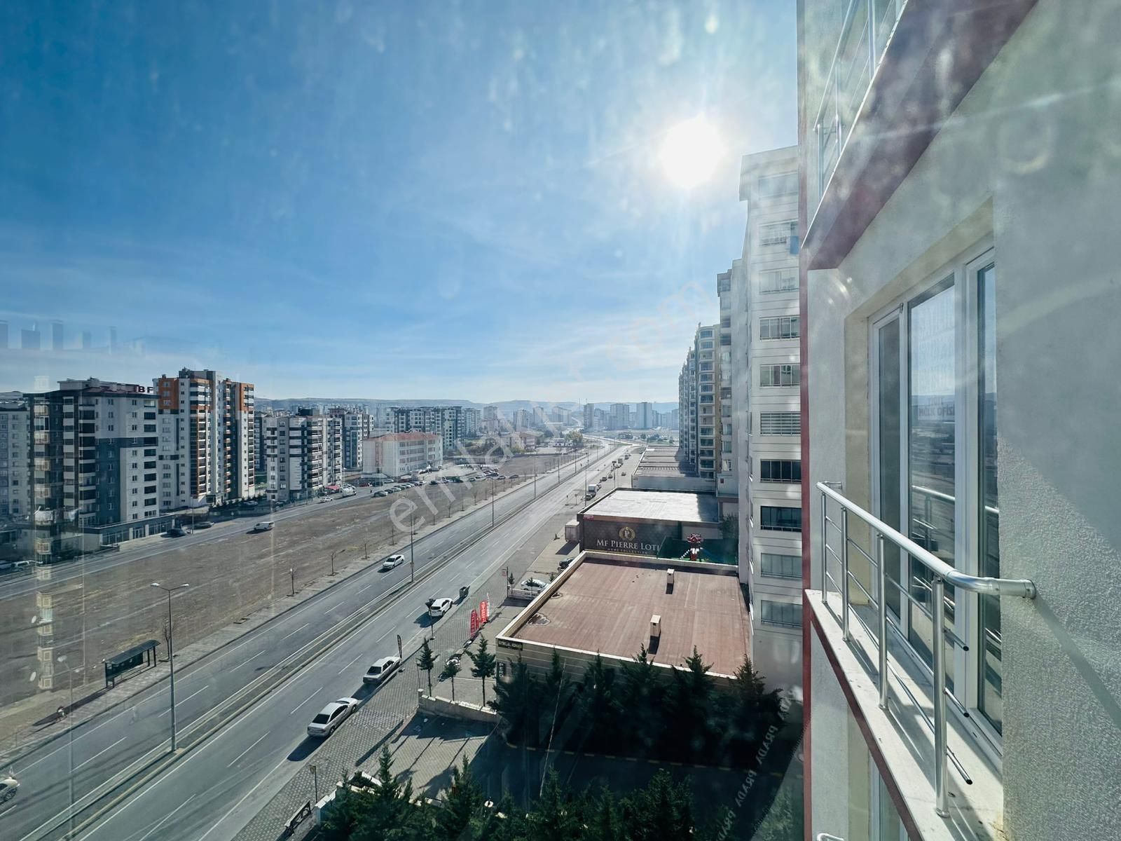 Serkent Te Yüksek Krediye Uygun Cadde Cepheli 3+1 Satılık Daire - Görsel 13