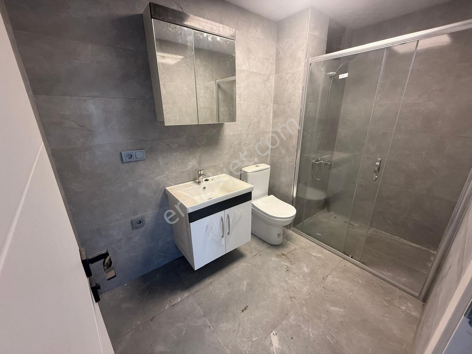 Delux'den Ortacami'de Şehir Hastanesi Yakını Sıfır Satılık 2+1 - Görsel 18