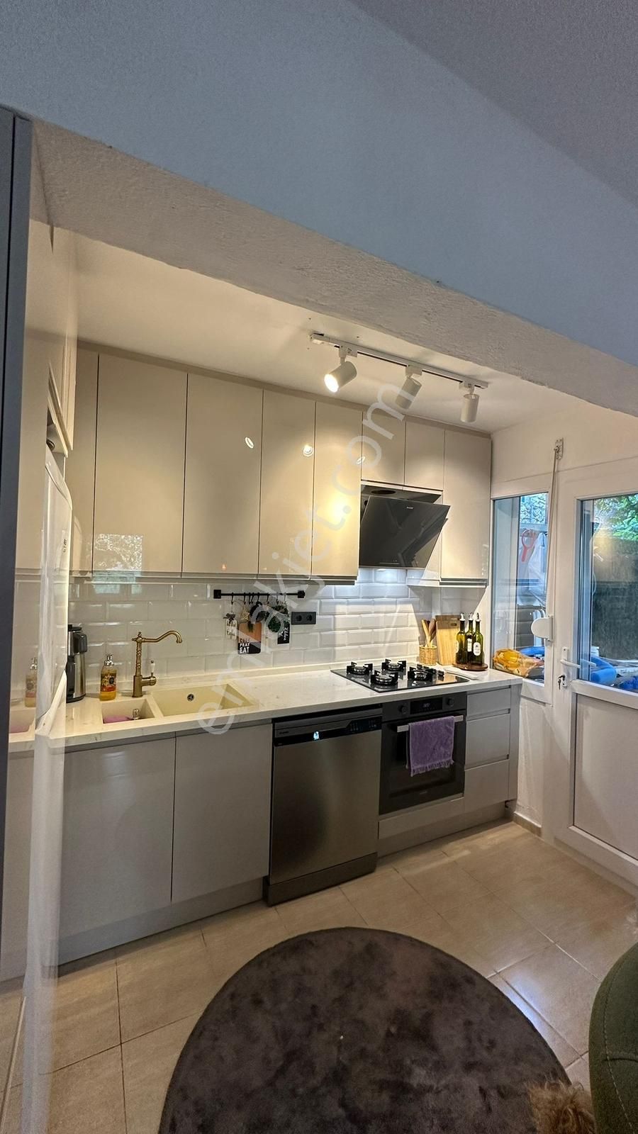 Ardıç,ayıbalığı Koylara Yürüme Mes. Full Tadilatlı Eşyalı Fırsat - Görsel 7