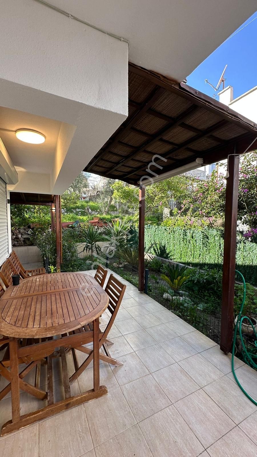 Ardıç,ayıbalığı Koylara Yürüme Mes. Full Tadilatlı Eşyalı Fırsat - Görsel 3