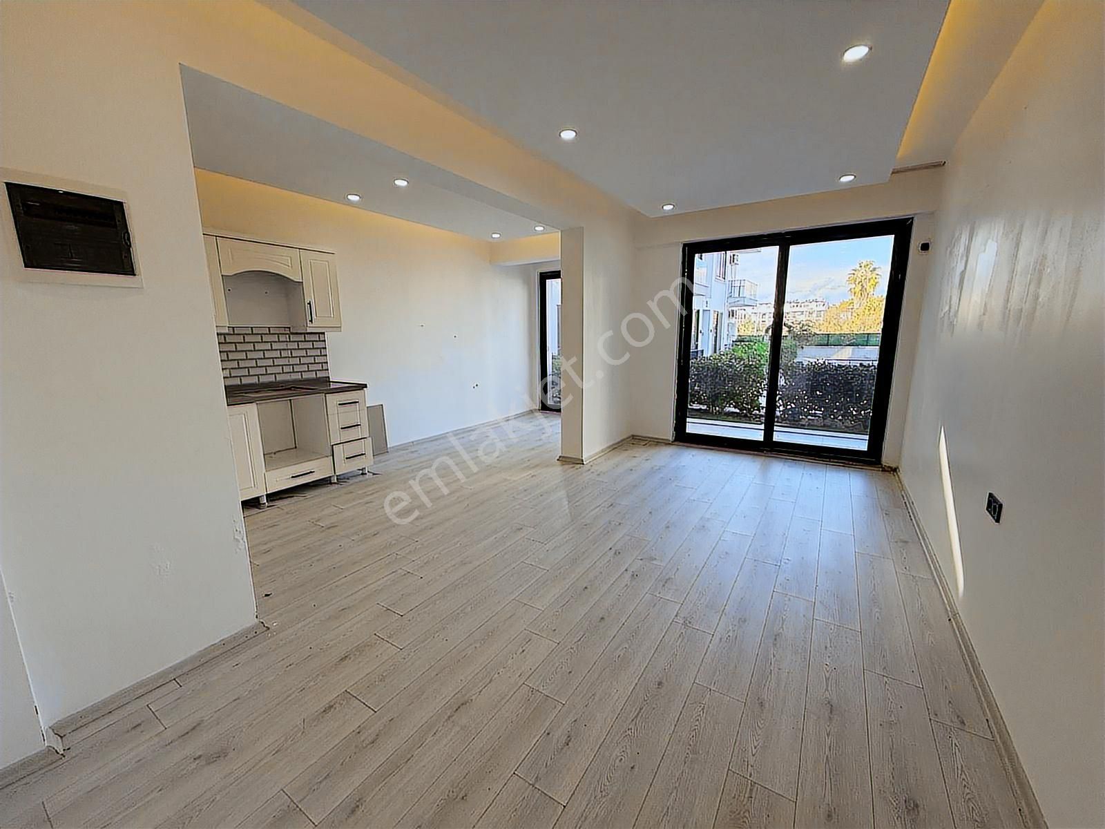 Grow Emlak Satılık Havuzlu 1+1 Geniş Bahçeli Daire - Görsel 9