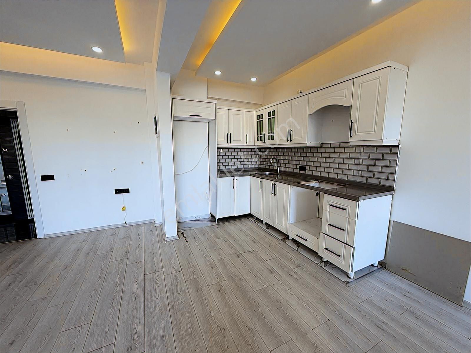 Grow Emlak Satılık Havuzlu 1+1 Geniş Bahçeli Daire - Görsel 7