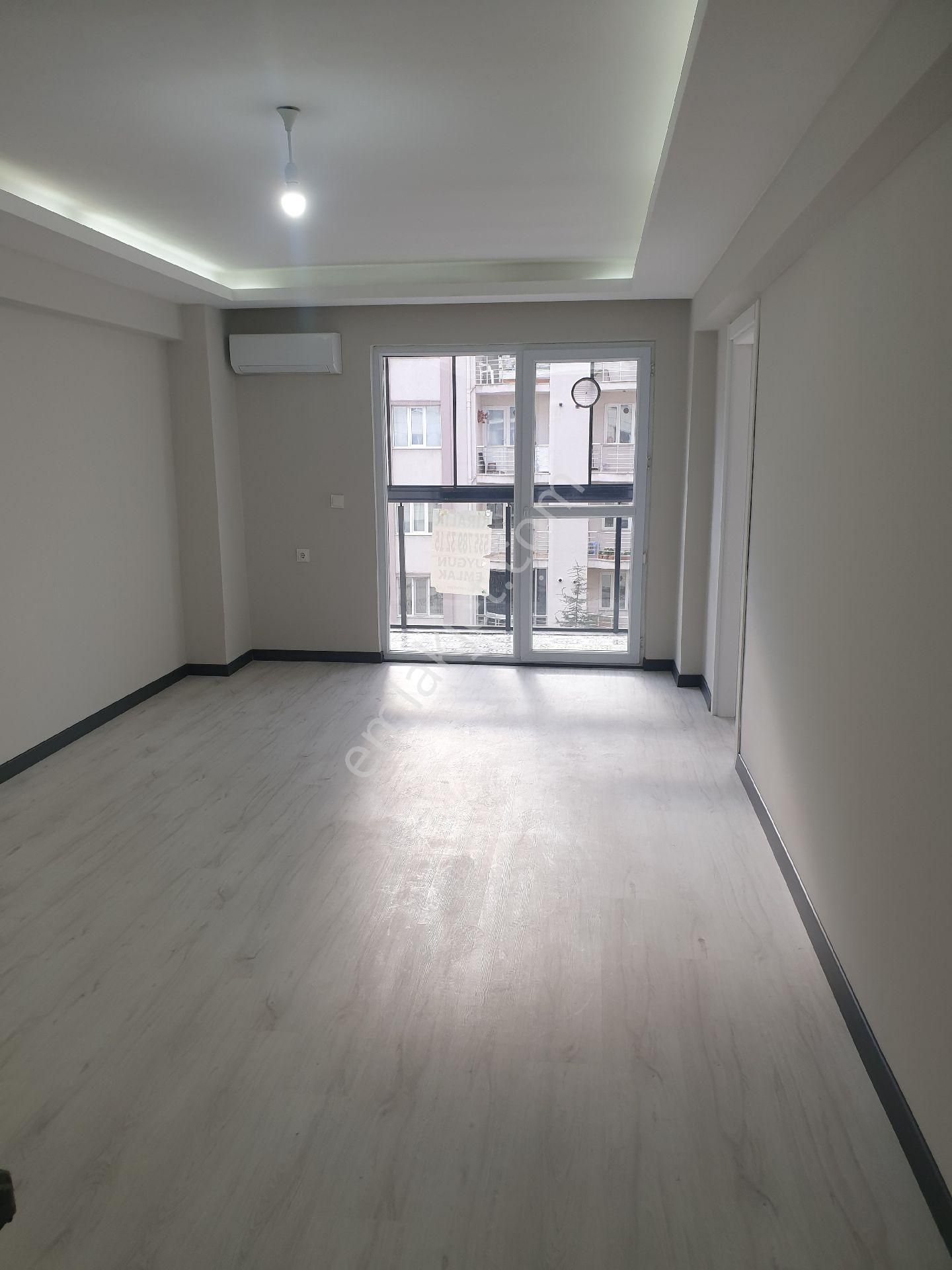 Tekirdağ Çorlu Muhittin Mahallesinde 60m2 Kiralık 1+1 Asansörlü Daire - Görsel 13
