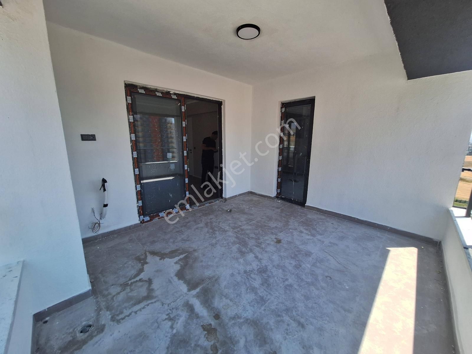 Yuva Mahallesinde Satılık Ferah Lüks 4+1 Daire - Görsel 15