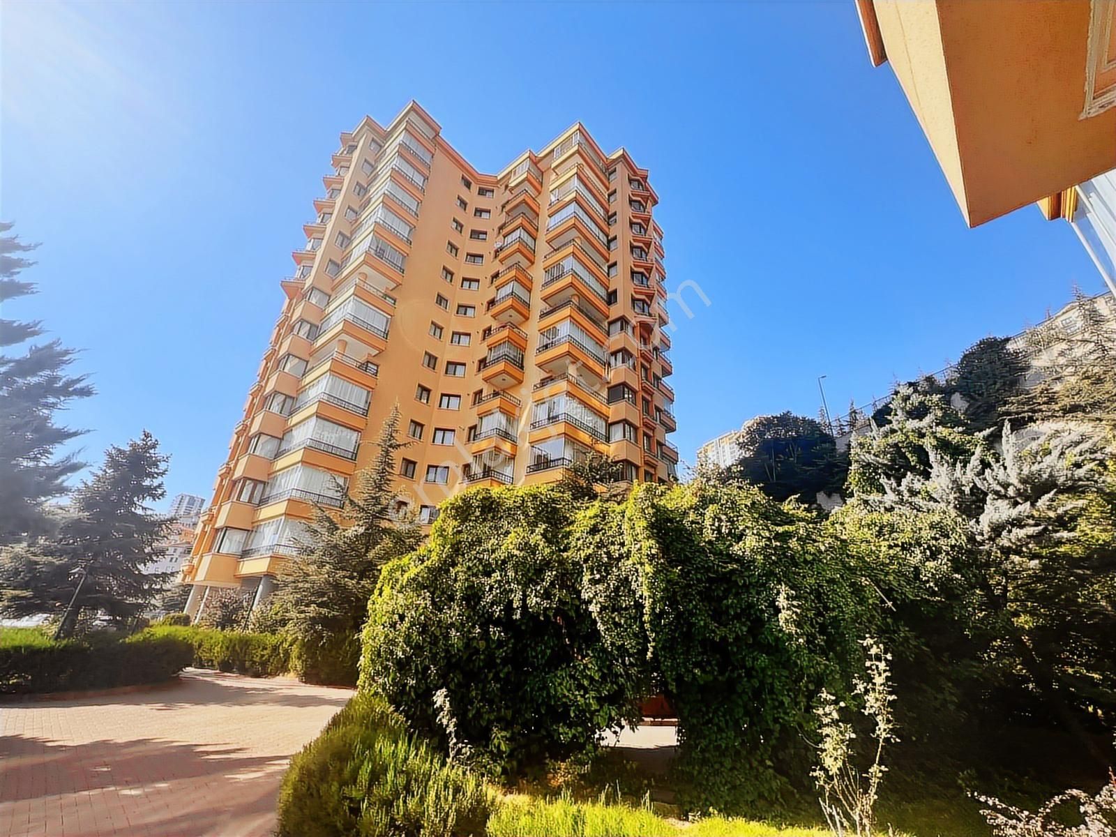 Çavuşoğlu Sitesinde 3+1 Satılık Daire