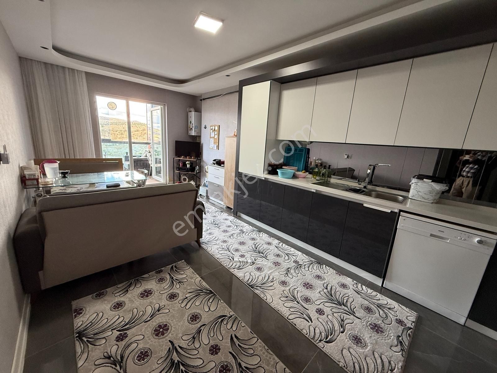 Havuz,güvenlik,manzara,4+1,geniş Mutfak,teras Balkon,kredye Açık - Görsel 34
