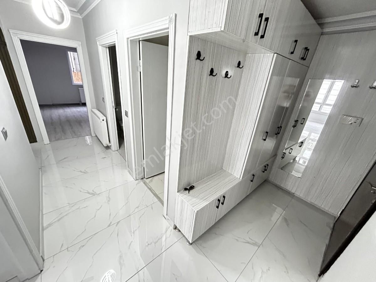 Sincan Tandoğan Mh 3+1 Full+full Yapılı Ara Katta Bağımsız Daire - Görsel 16