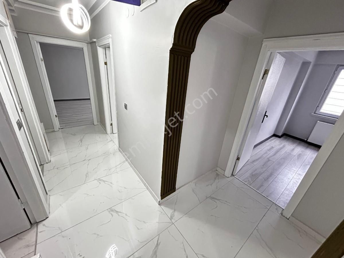 Sincan Tandoğan Mh 3+1 Full+full Yapılı Ara Katta Bağımsız Daire - Görsel 17
