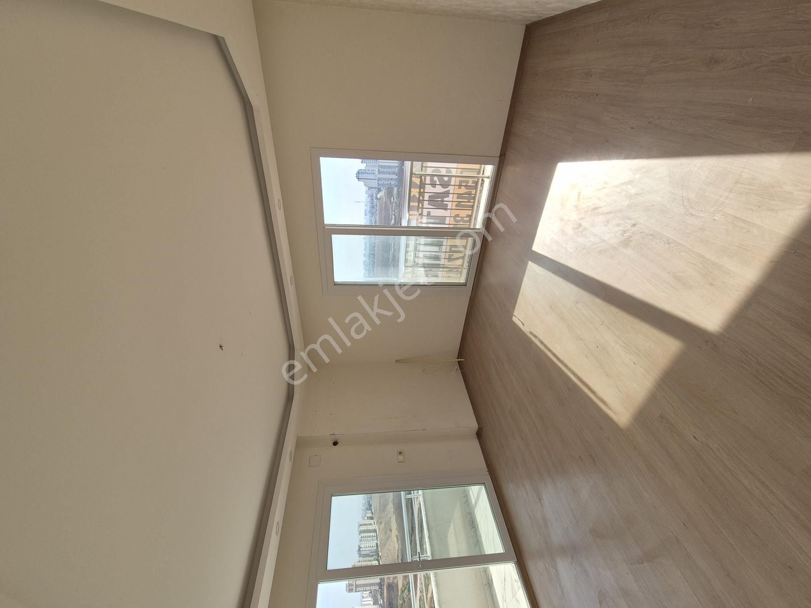 Gültepe'de 2+1 Kapalı Mutfak Cadde Üzeri Sınırsız Kredi Satılık - Görsel 11