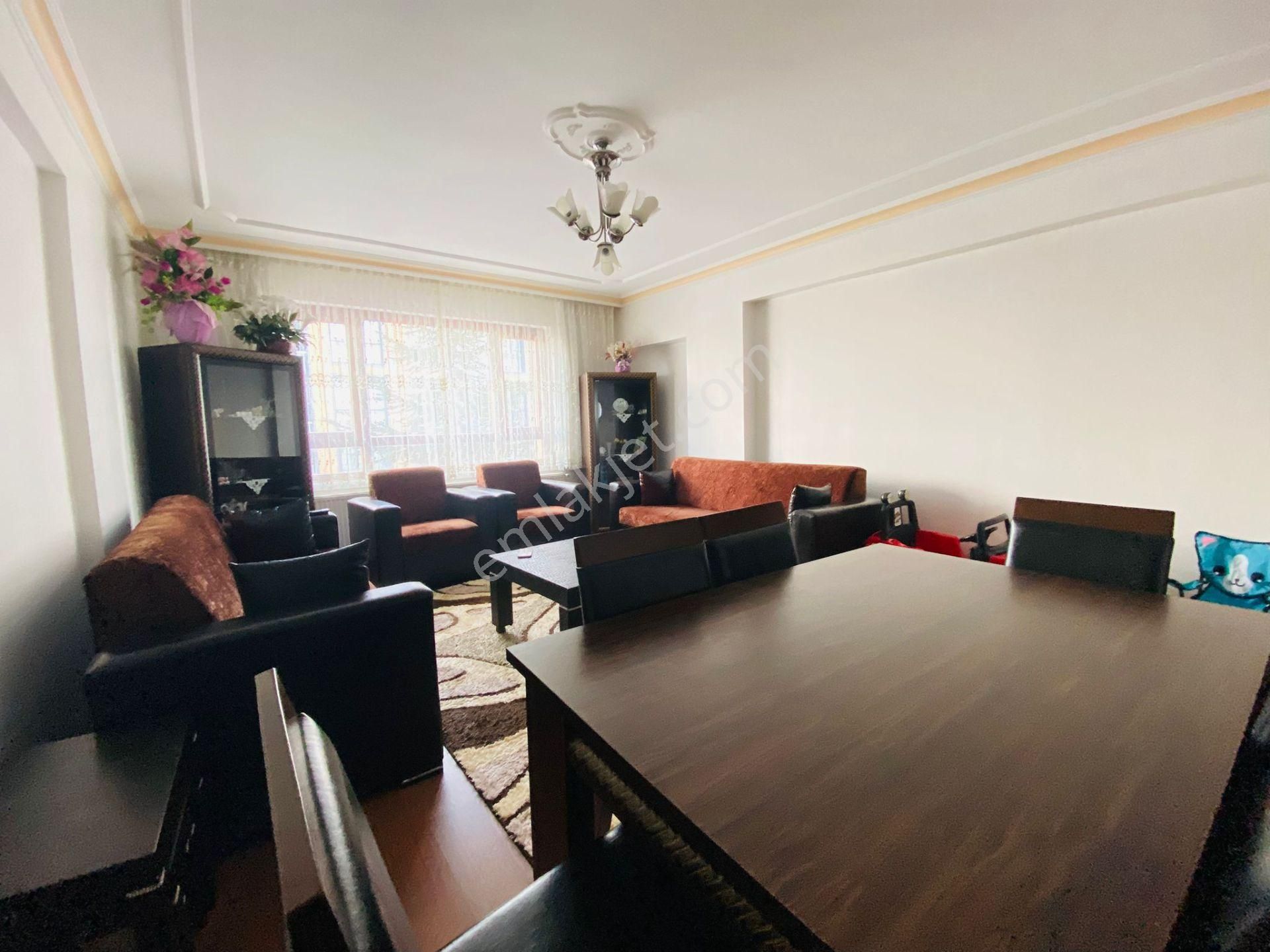 Mehtap'da Ara Katta 3+1 Satılık Daire !!! - Görsel 4