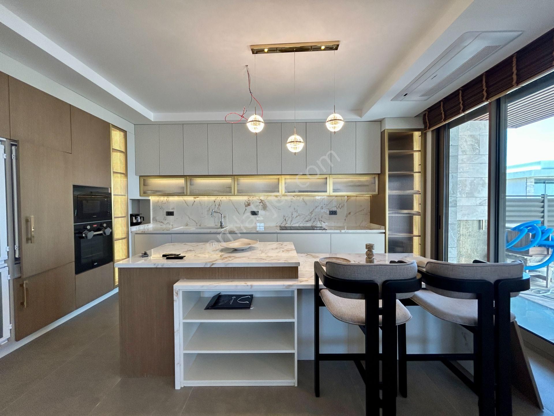 Kuşadası Soğucak Bölgesınde Panorama Premıum'da Satılık Ultra Lüks Vılla - Görsel 11