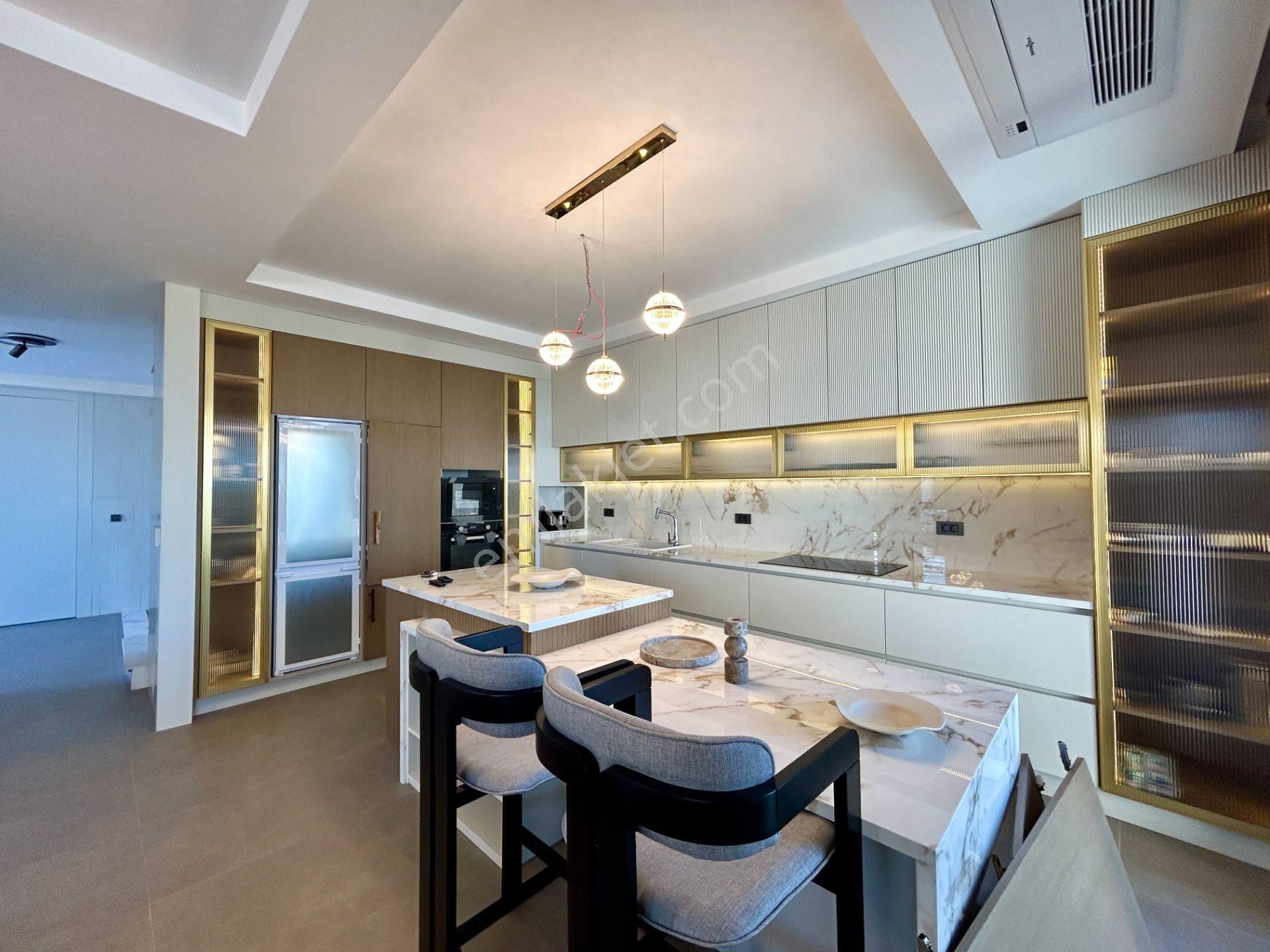 Kuşadası Soğucak Bölgesınde Panorama Premıum'da Satılık Ultra Lüks Vılla - Görsel 12