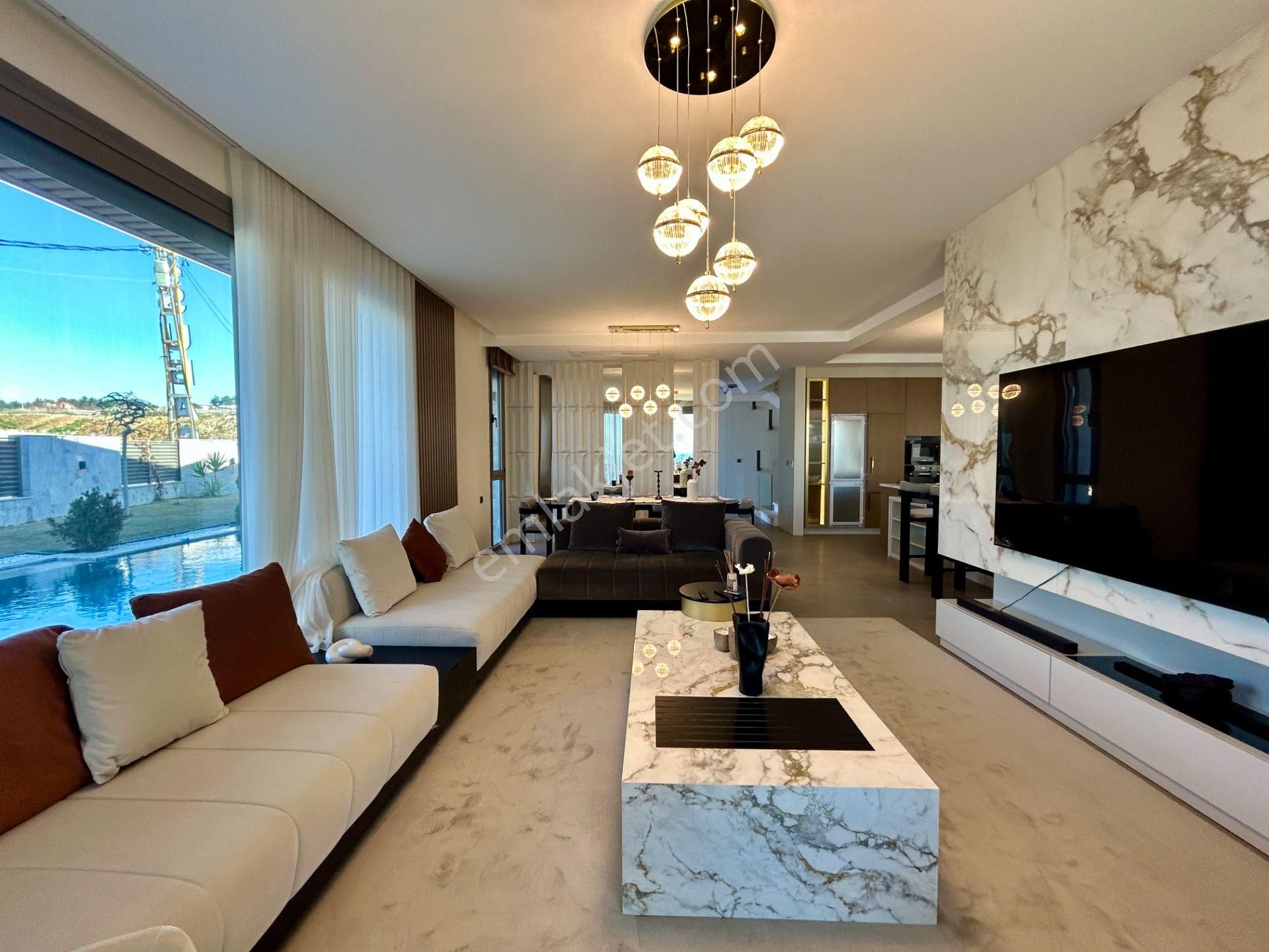 Kuşadası Soğucak Bölgesınde Panorama Premıum'da Satılık Ultra Lüks Vılla - Görsel 4