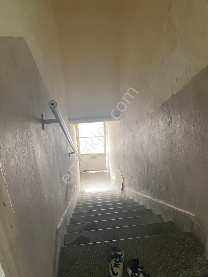 Aydın Söke Kemalpaşa Mah İki Katlı 5+2 Odası Bulunan Avlulu Satılık Müstakil Ev - Görsel 9