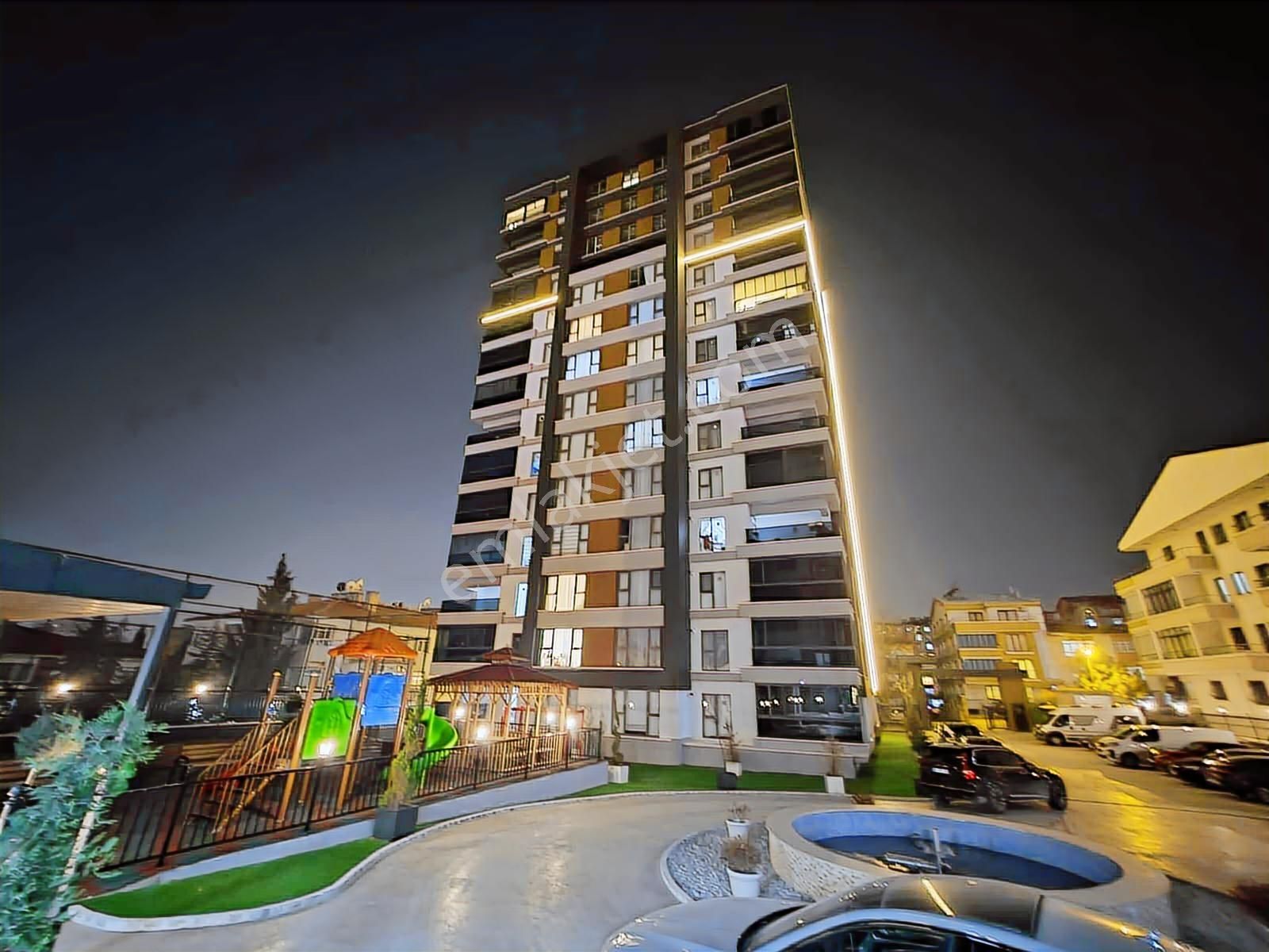 Alaçatı'dan Mecidiye Metro Durağı Yakını 4+1 Yeni Daire - Görsel 31