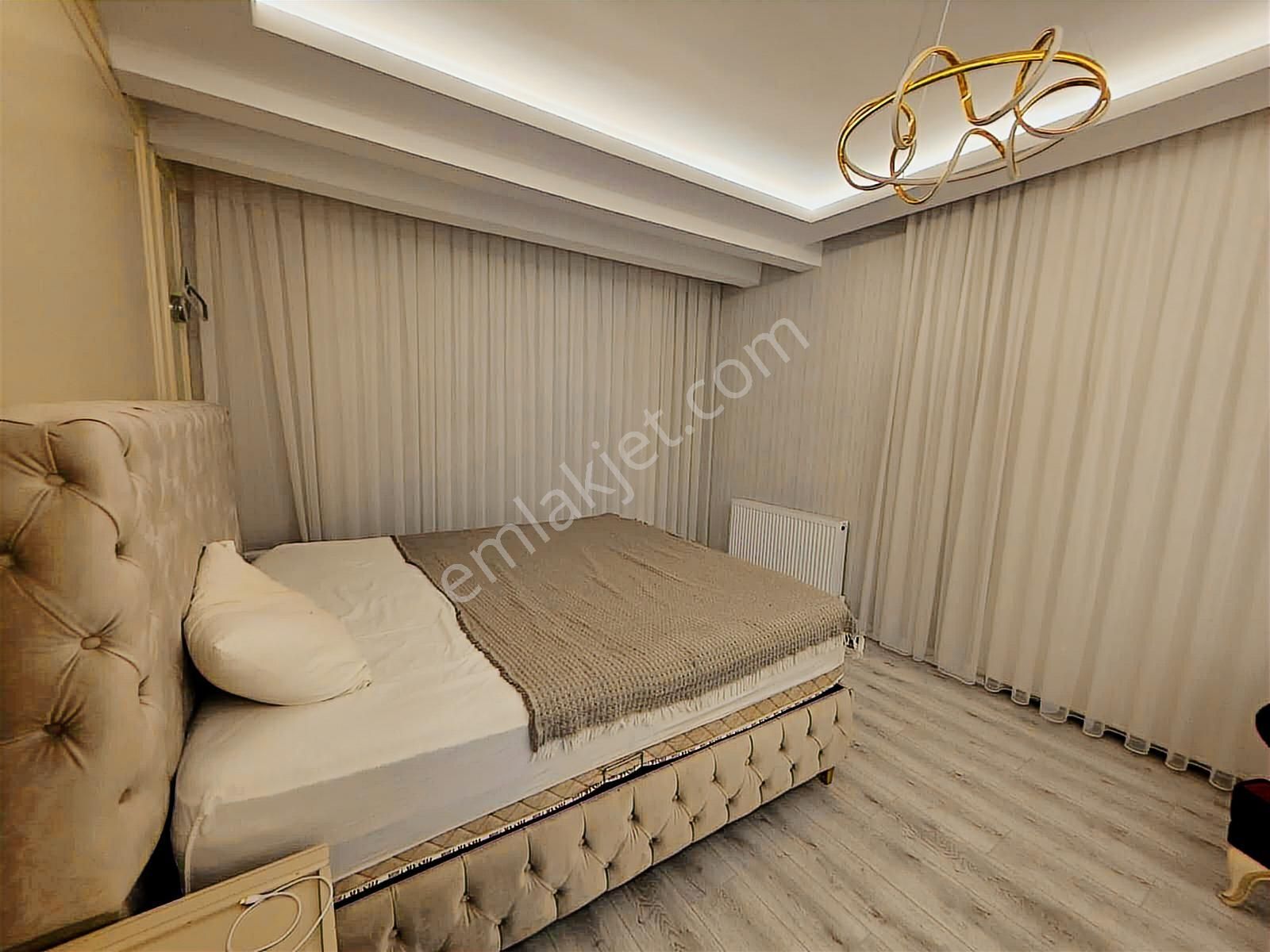 Alaçatı'dan Mecidiye Metro Durağı Yakını 4+1 Yeni Daire - Görsel 4