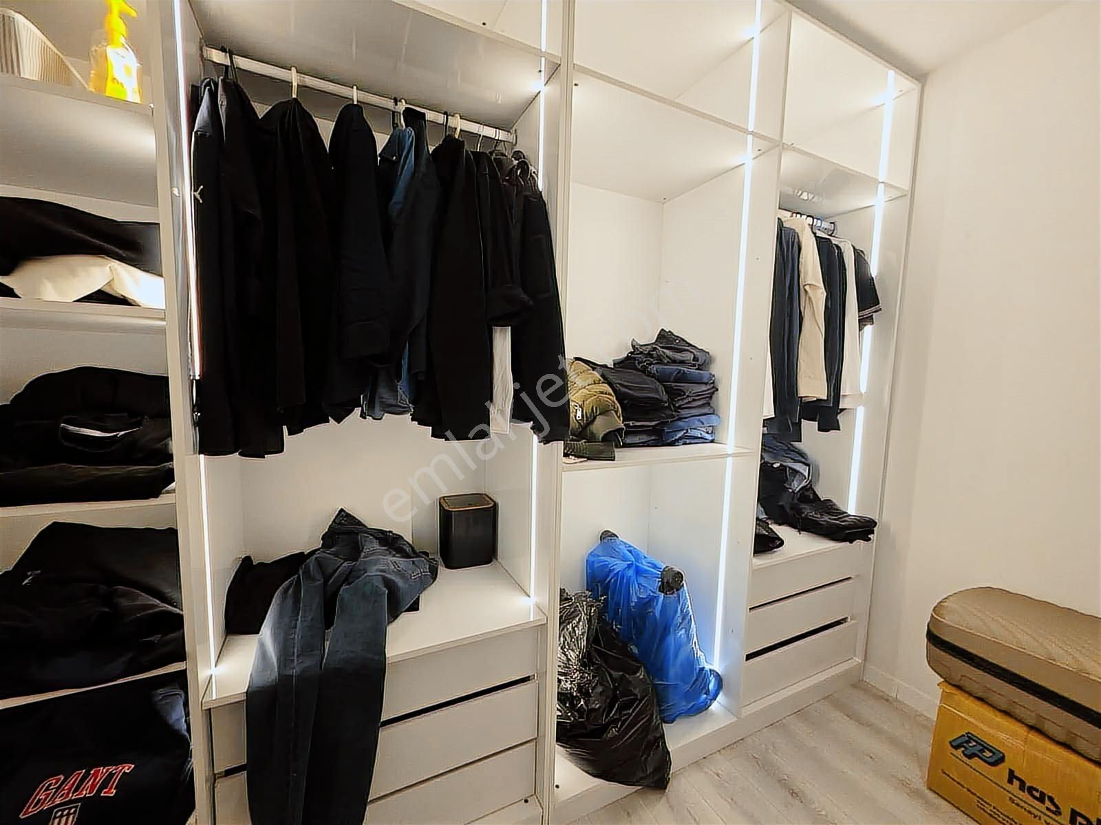 Alaçatı'dan Mecidiye Metro Durağı Yakını 4+1 Yeni Daire - Görsel 17