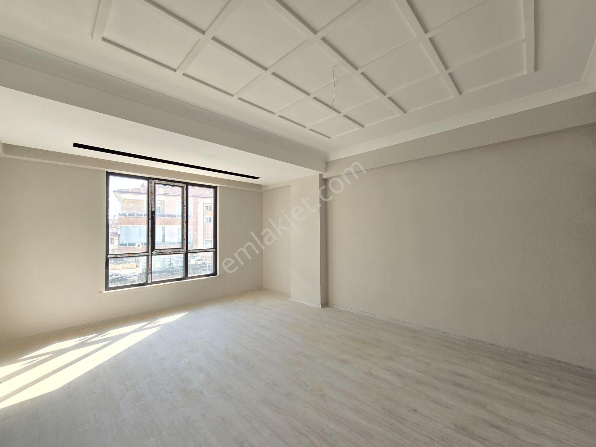 Alemdar Cad. Yakın Merkezi Lokasyonda Site İçerisinde 2+1 Daire - Görsel 3