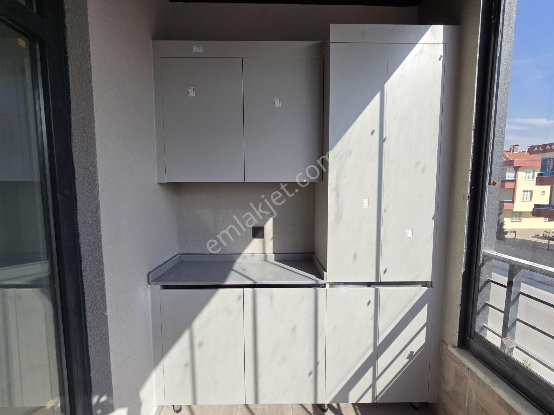 Alemdar Cad. Yakın Merkezi Lokasyonda Site İçerisinde 2+1 Daire - Görsel 20