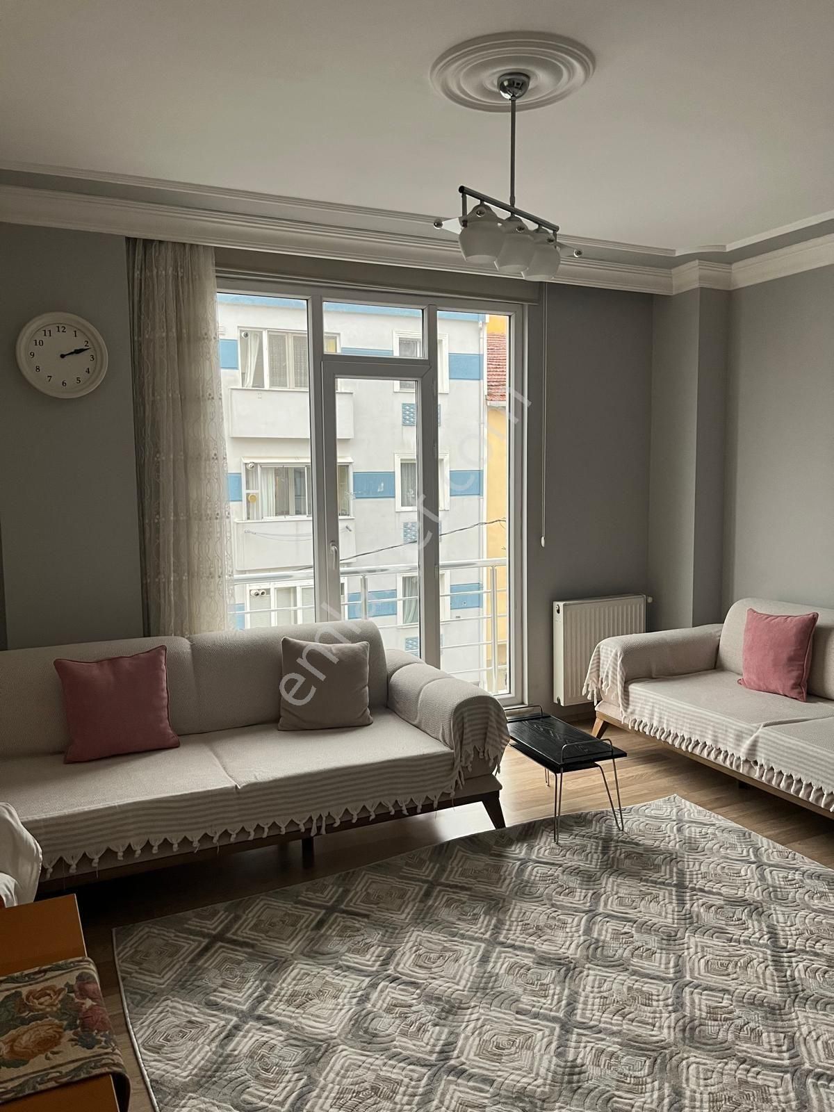 Ümraniye Altınşehir Mahallesi Eşyalı Kiralık Daire Metro Yürüme Mesafesi Asansörr Mevcut - Görsel 3