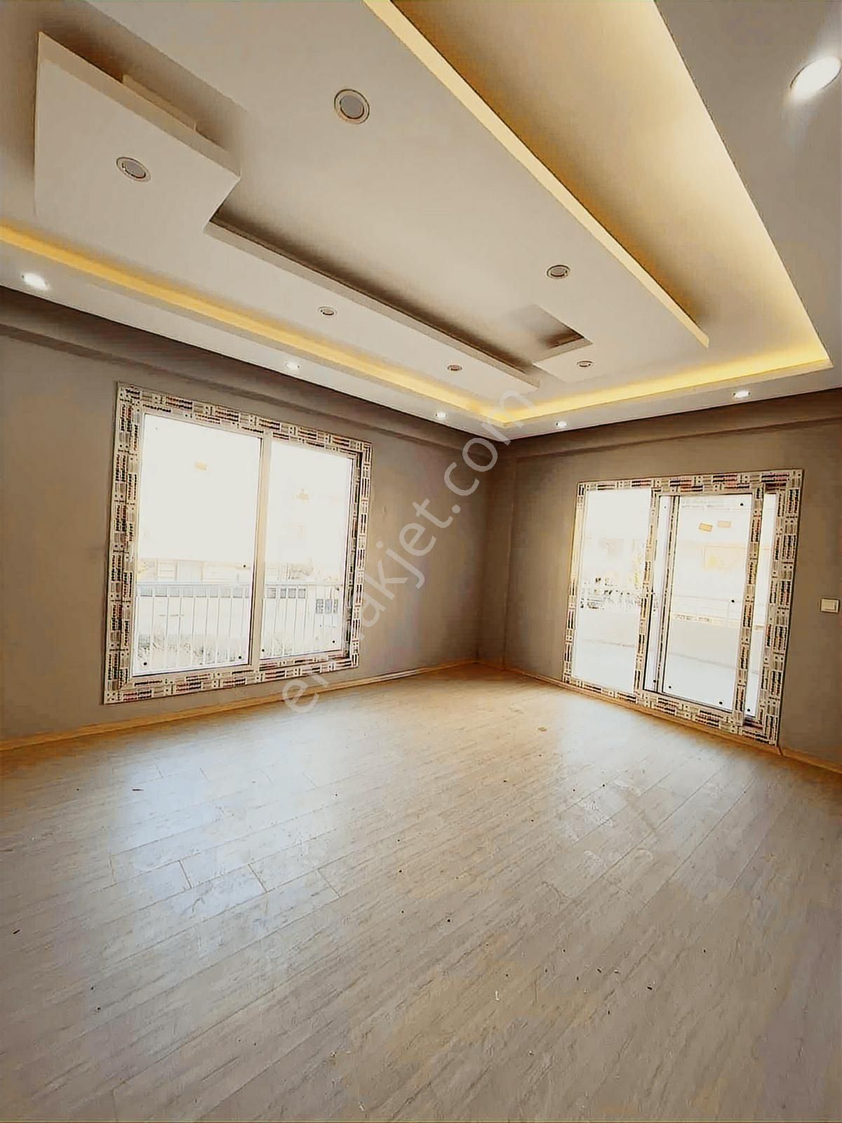 Noyan Emlaktan Site İçerisinde 3+1 Doğalgazlı Daire - Görsel 3