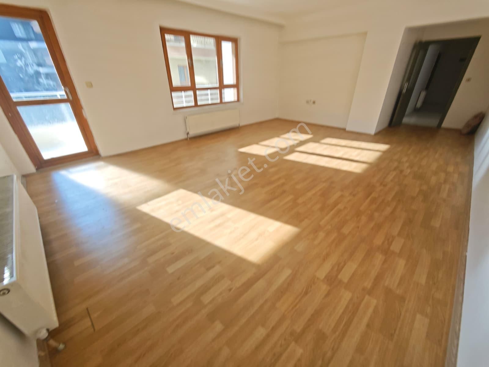 Lider Emlak'tan Güneşevler Merkezde 1.kat *3+1* Asansörlü Daire