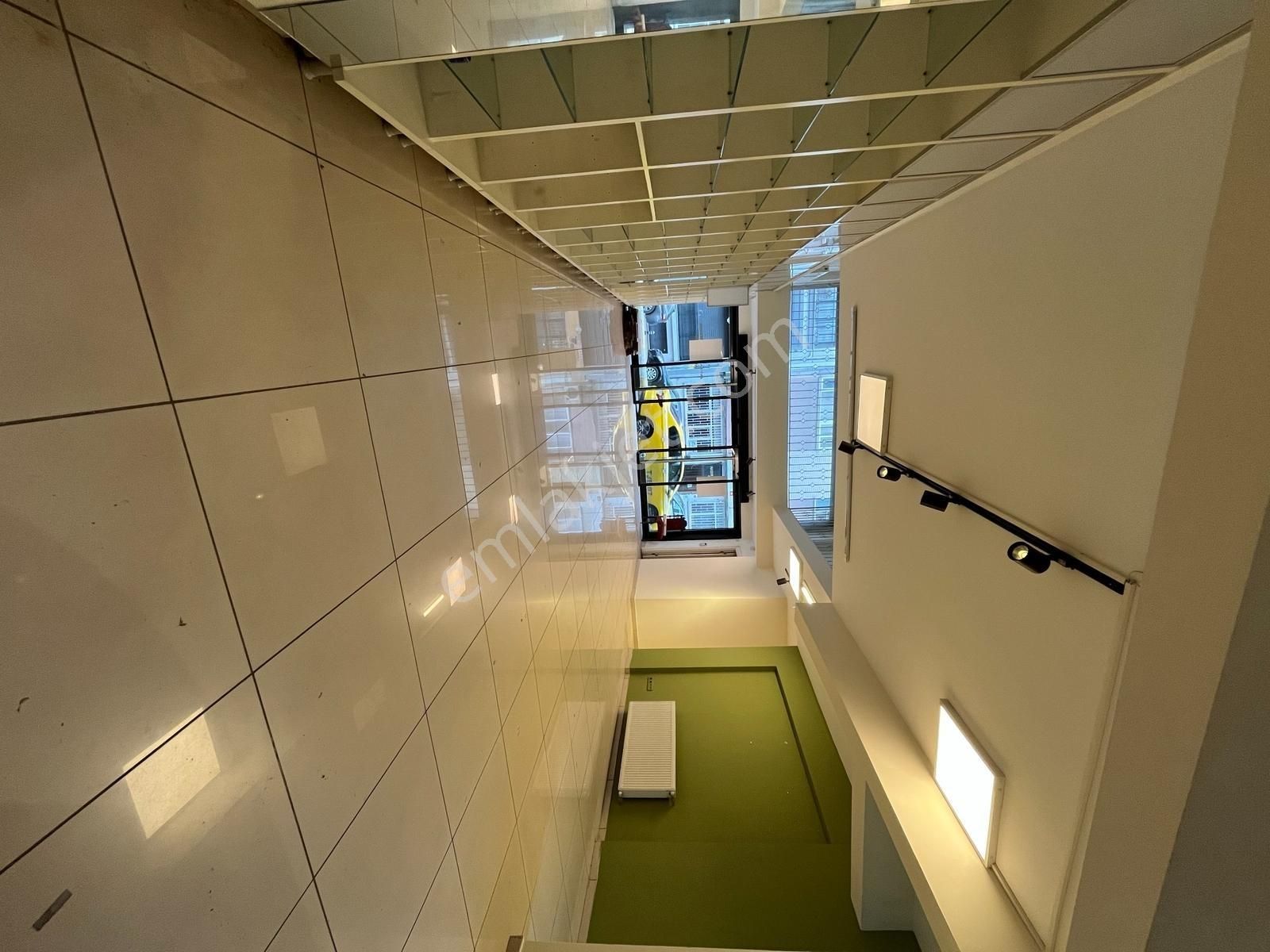 Hasırcıbaşı Caddesine 15mt Cephe Kira Gelir Performansı 10 Yıl - Görsel 9