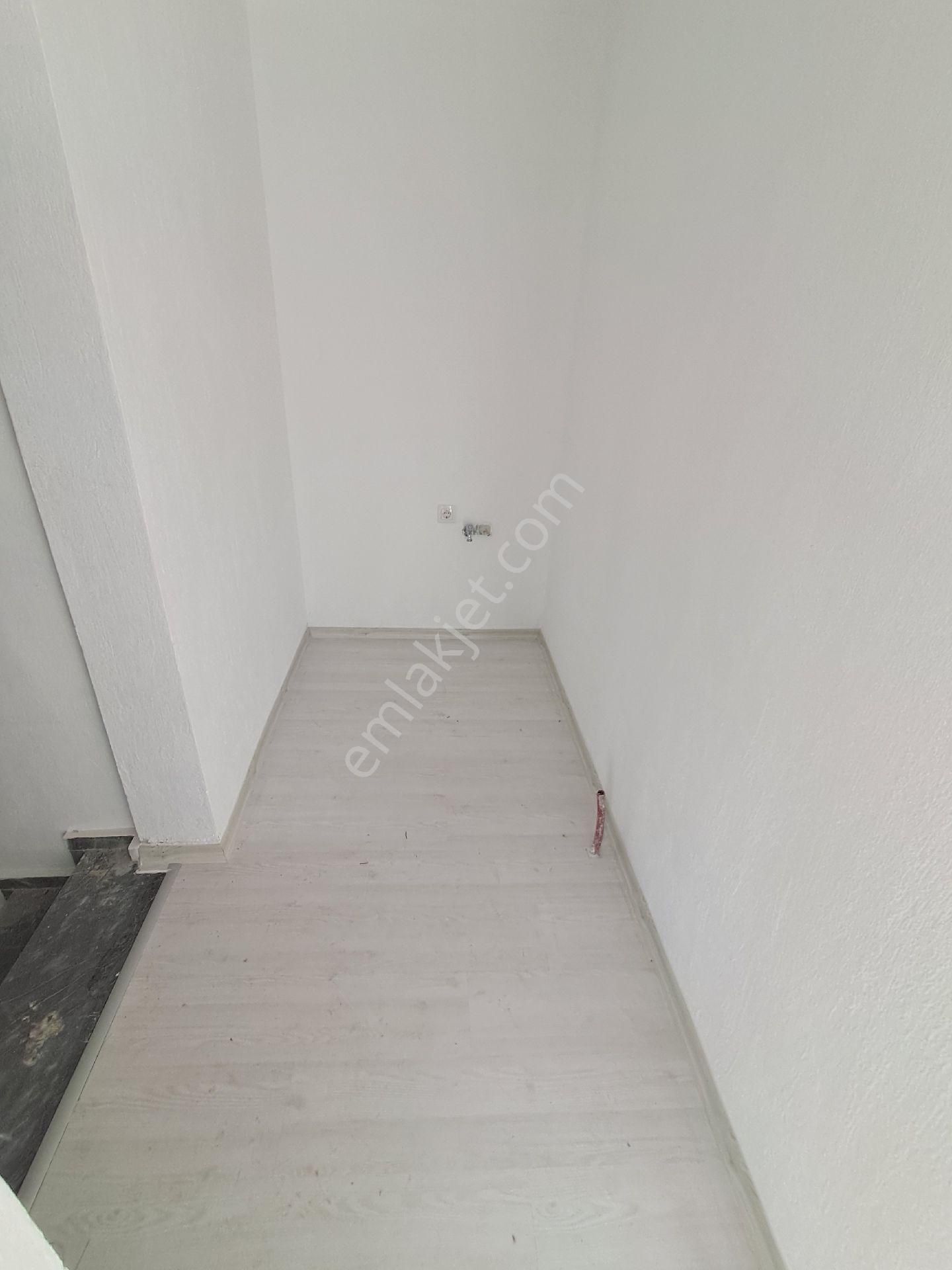 Seydikemer Gerişburnunda Satılık 3+1 Dublex Daıre - Görsel 9