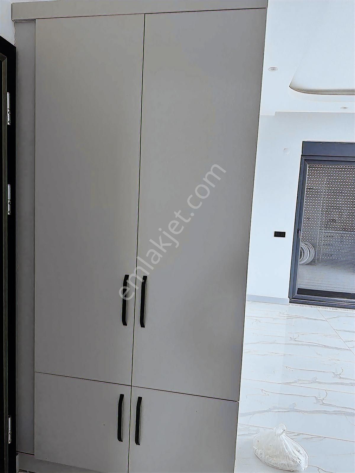 Satılık Deniz Manzaralı 1+1 Geniş Ferah Fırsat Daire - Görsel 7