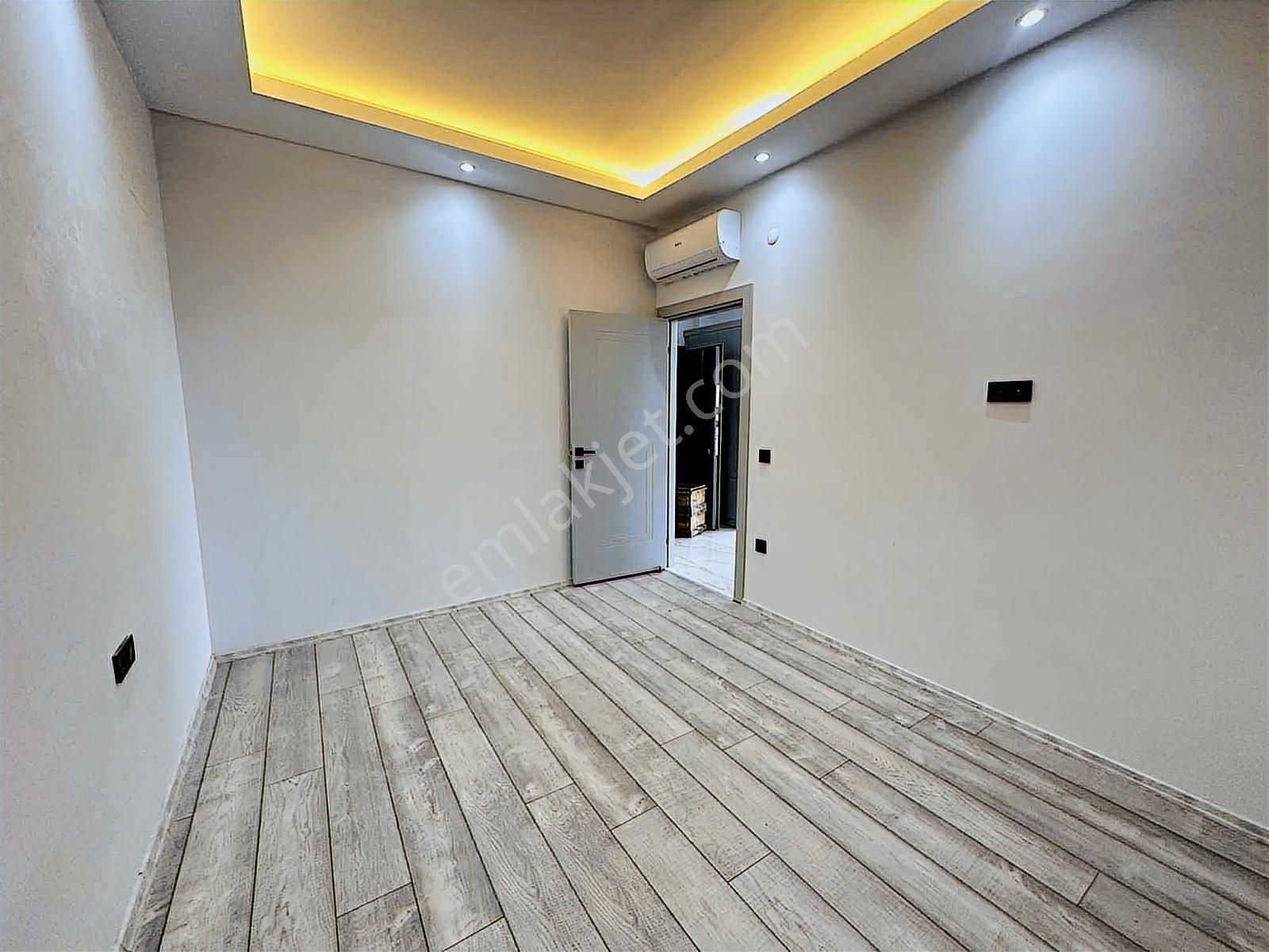 Satılık Deniz Manzaralı 1+1 Geniş Ferah Fırsat Daire - Görsel 9