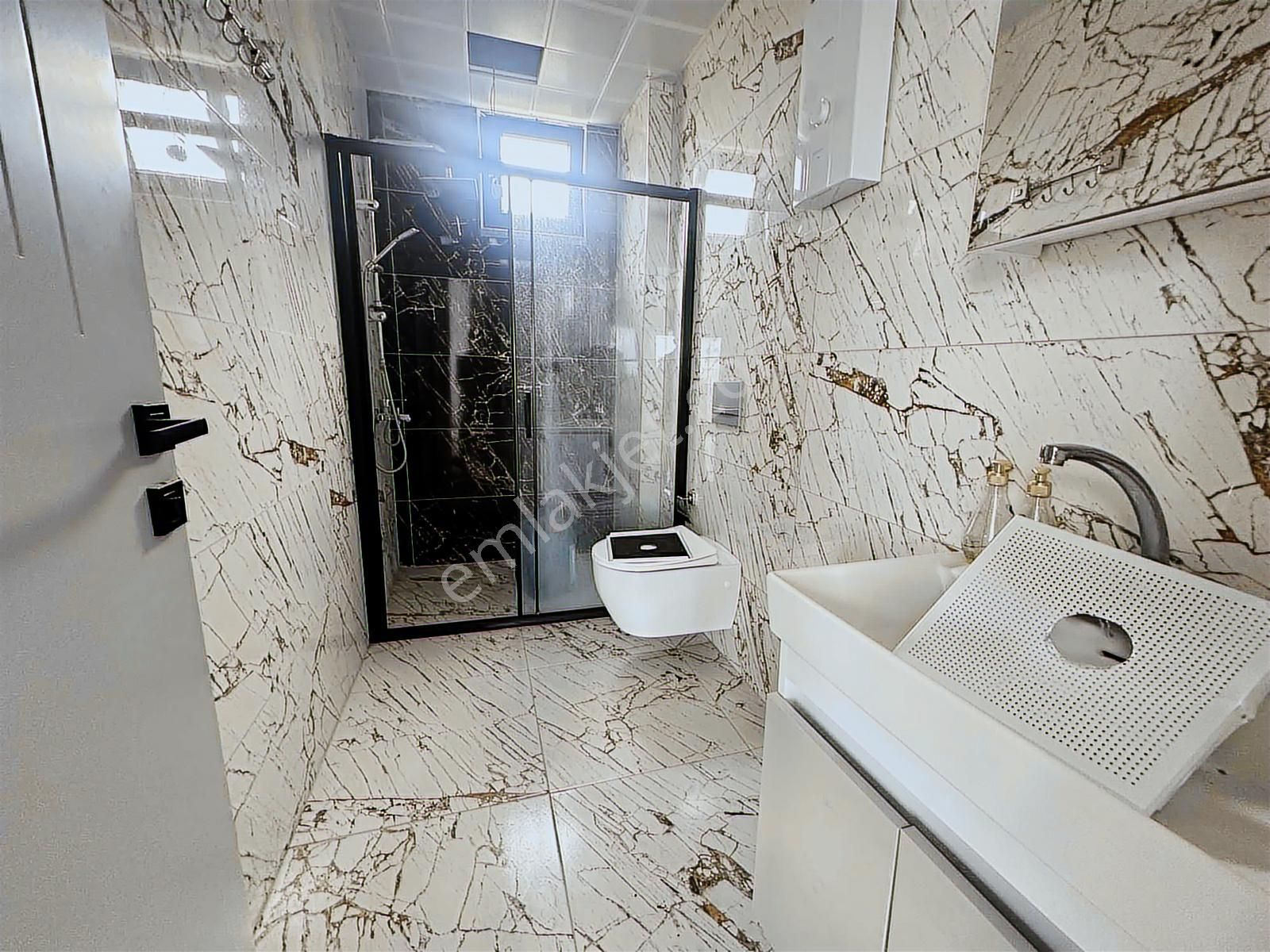 Satılık Deniz Manzaralı 1+1 Geniş Ferah Fırsat Daire - Görsel 6