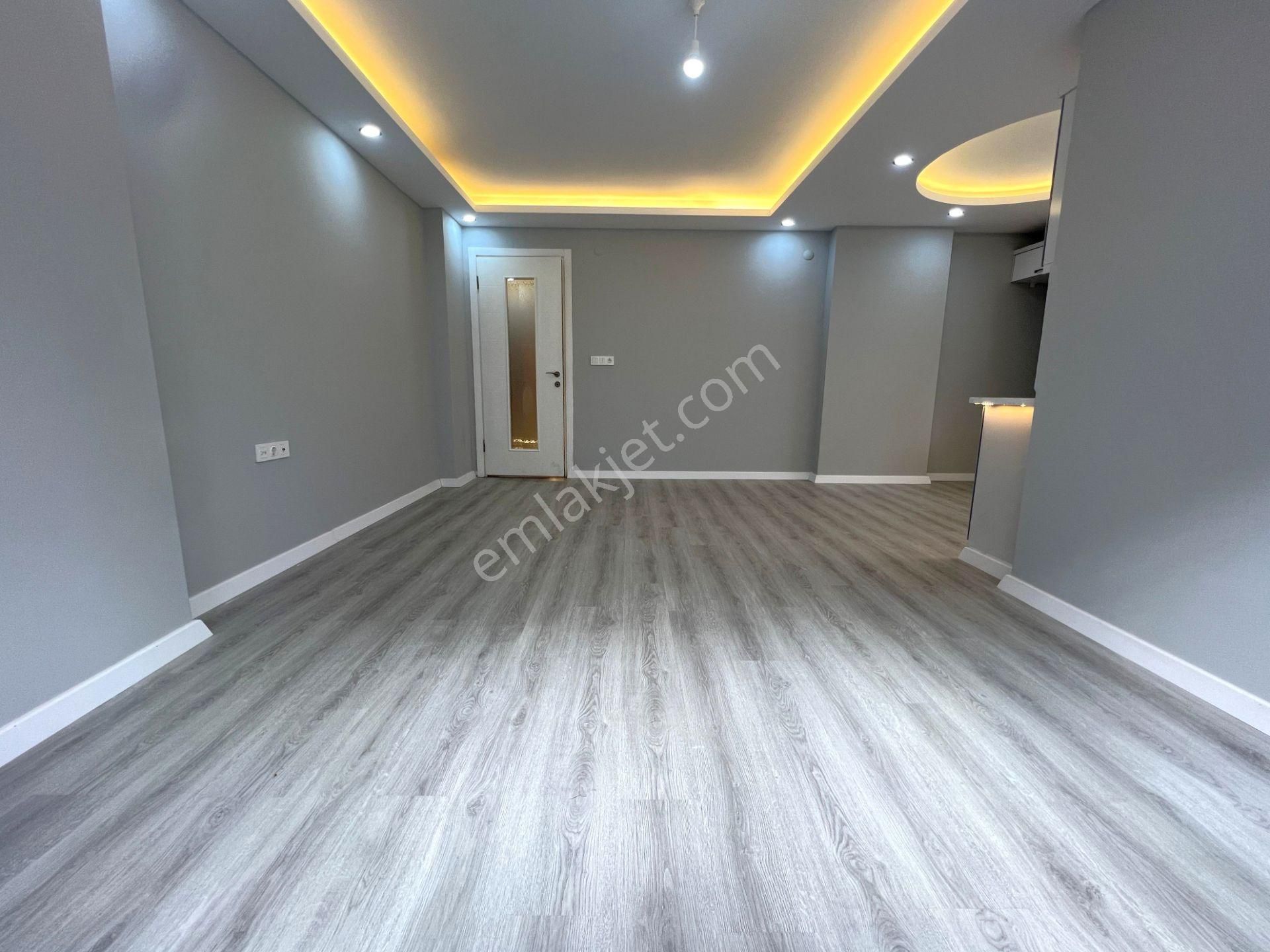 ▄jet'ten Altınkumda Tasarımıyla Göz Kamaştıran Kiralık 2+1 Daire - Görsel 8