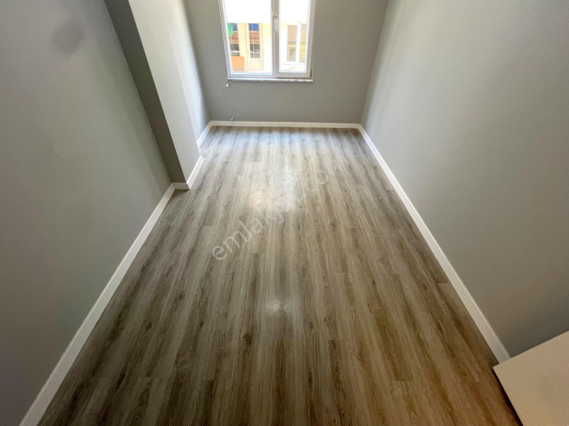 ▄jet'ten Altınkumda Tasarımıyla Göz Kamaştıran Kiralık 2+1 Daire - Görsel 13