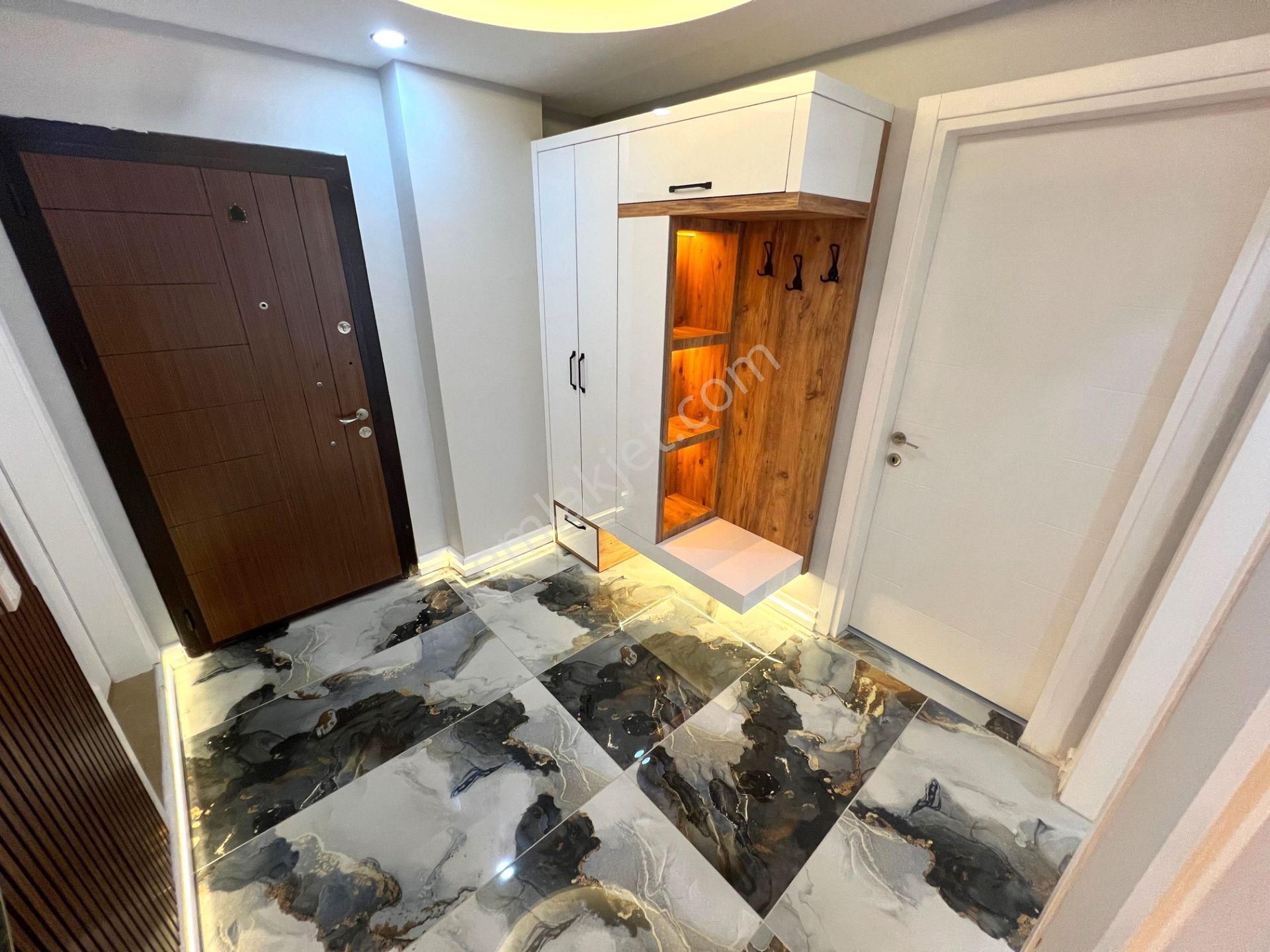 ▄jet'ten Altınkumda Tasarımıyla Göz Kamaştıran Kiralık 2+1 Daire - Görsel 31