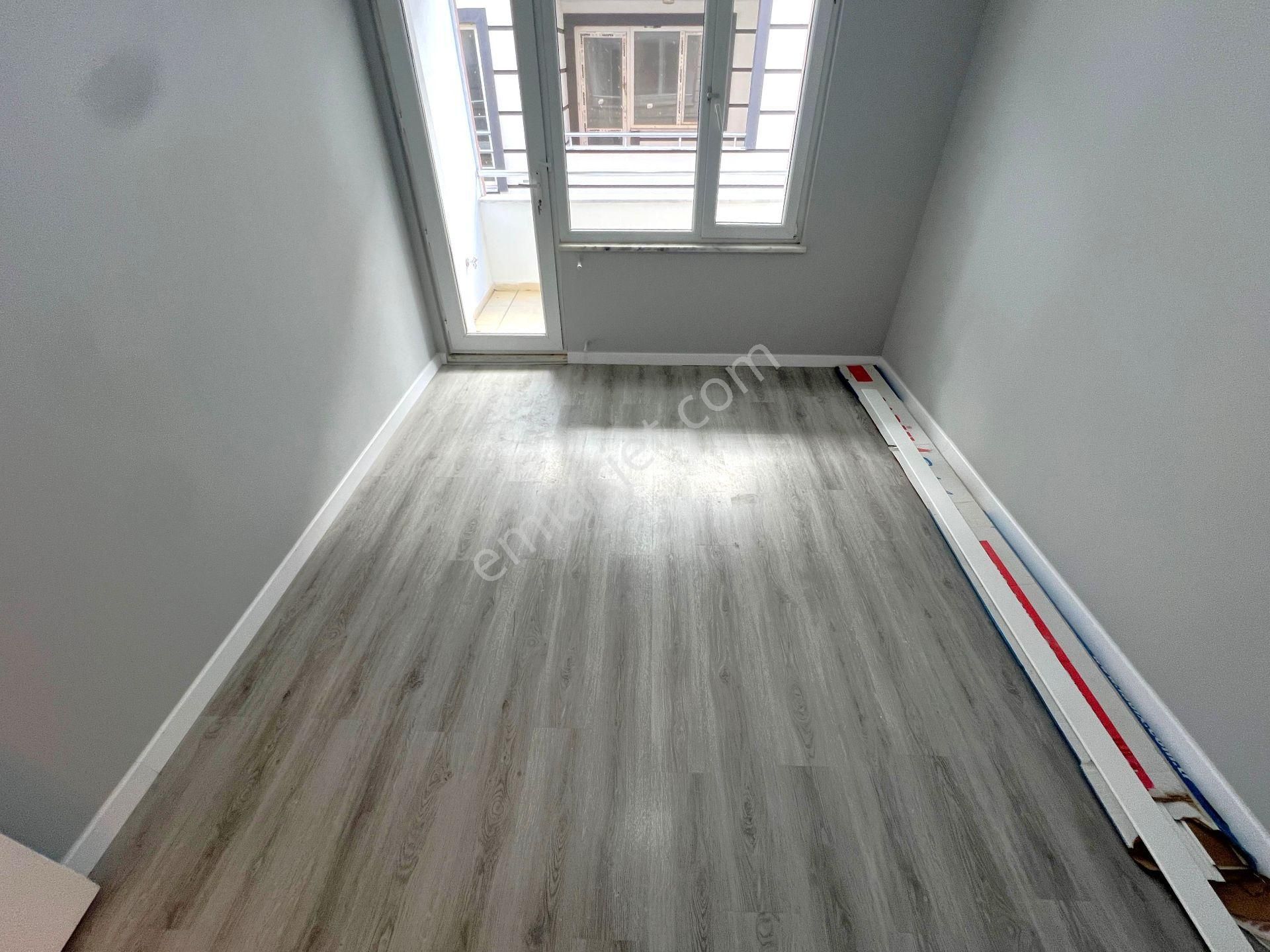 ▄jet'ten Altınkumda Tasarımıyla Göz Kamaştıran Kiralık 2+1 Daire - Görsel 23