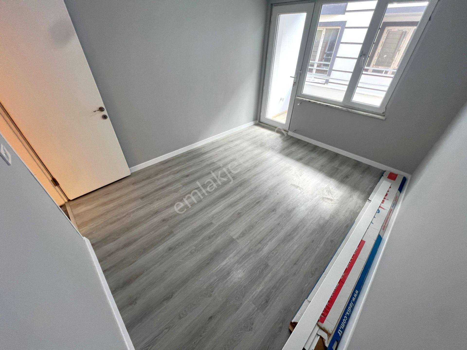 ▄jet'ten Altınkumda Tasarımıyla Göz Kamaştıran Kiralık 2+1 Daire - Görsel 22