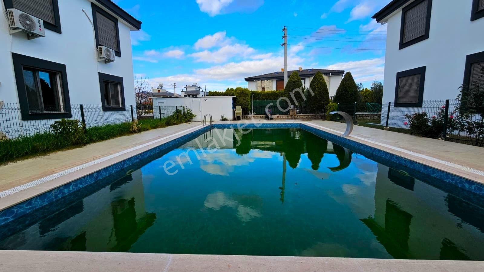 İzmi̇r Seferi̇hi̇sar Doğanbey De Satılık Müstaki̇l Havuzlu Yazlık 3+1 - Görsel 14