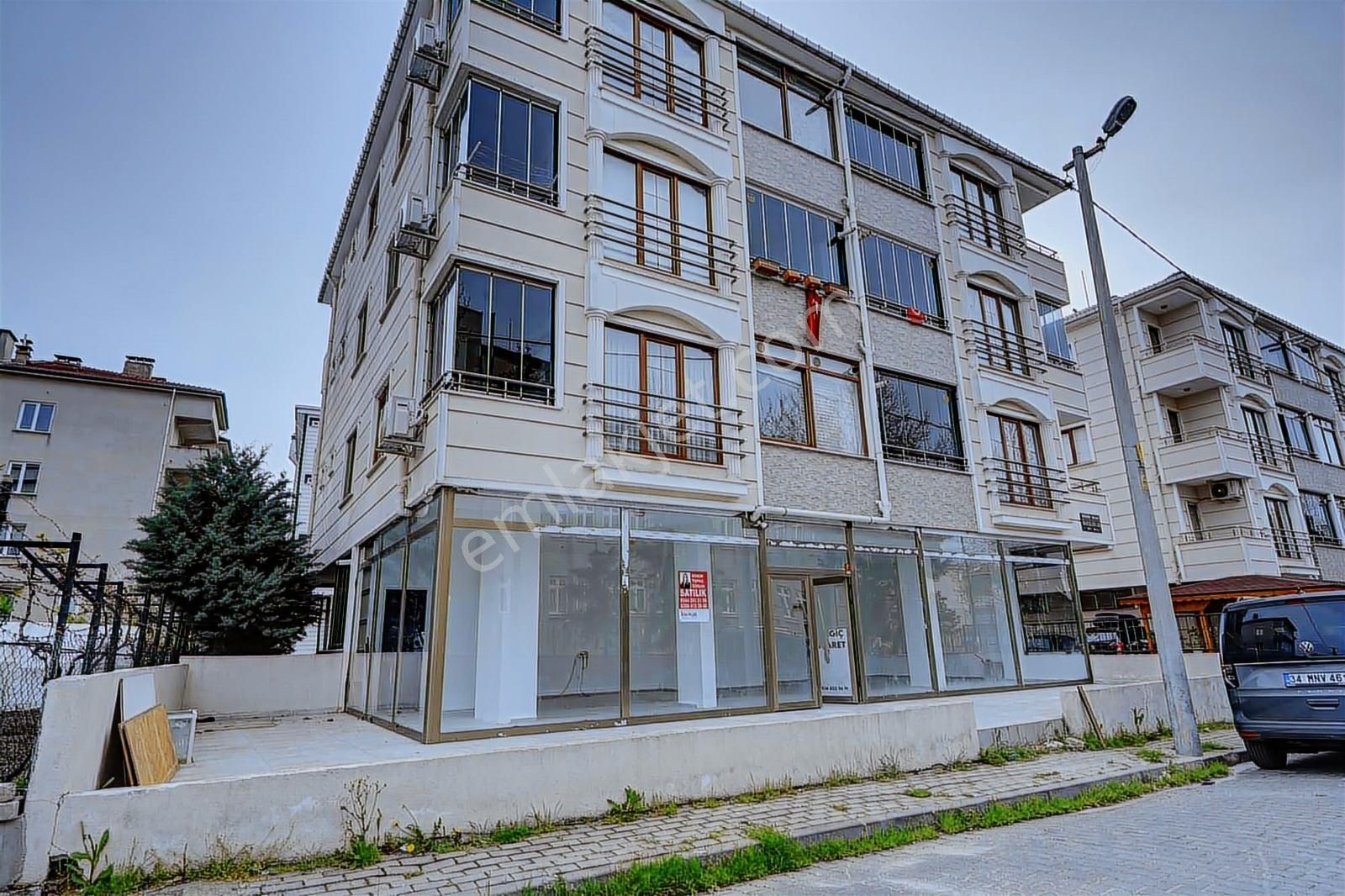 Siteler Mh De Bahçelievler İöo Yanında Kiralık Dükkan - Görsel 3