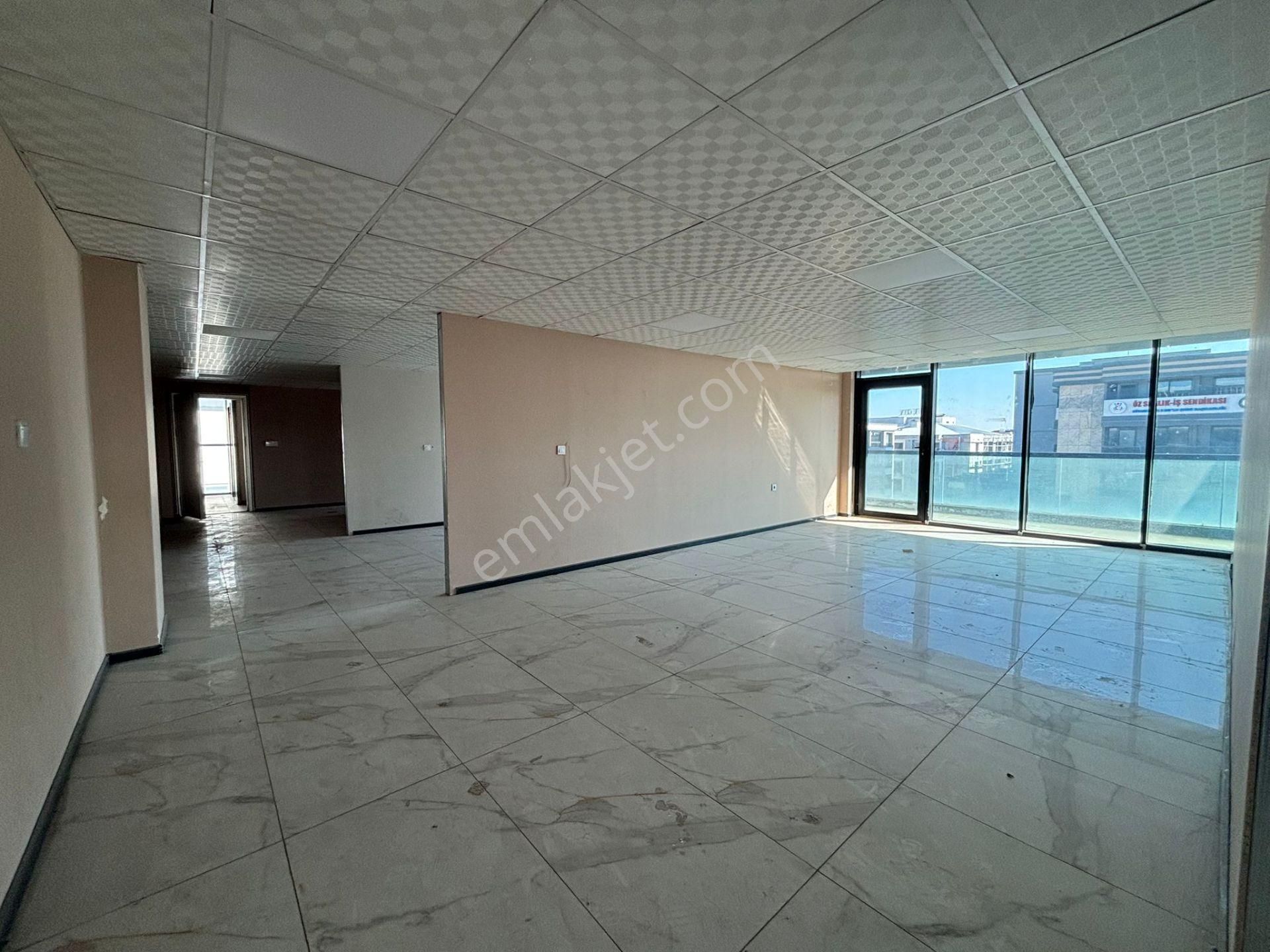 Makro Life'tan Kantar Azel Plazada Satılık Fırsat İşyeri - Görsel 7