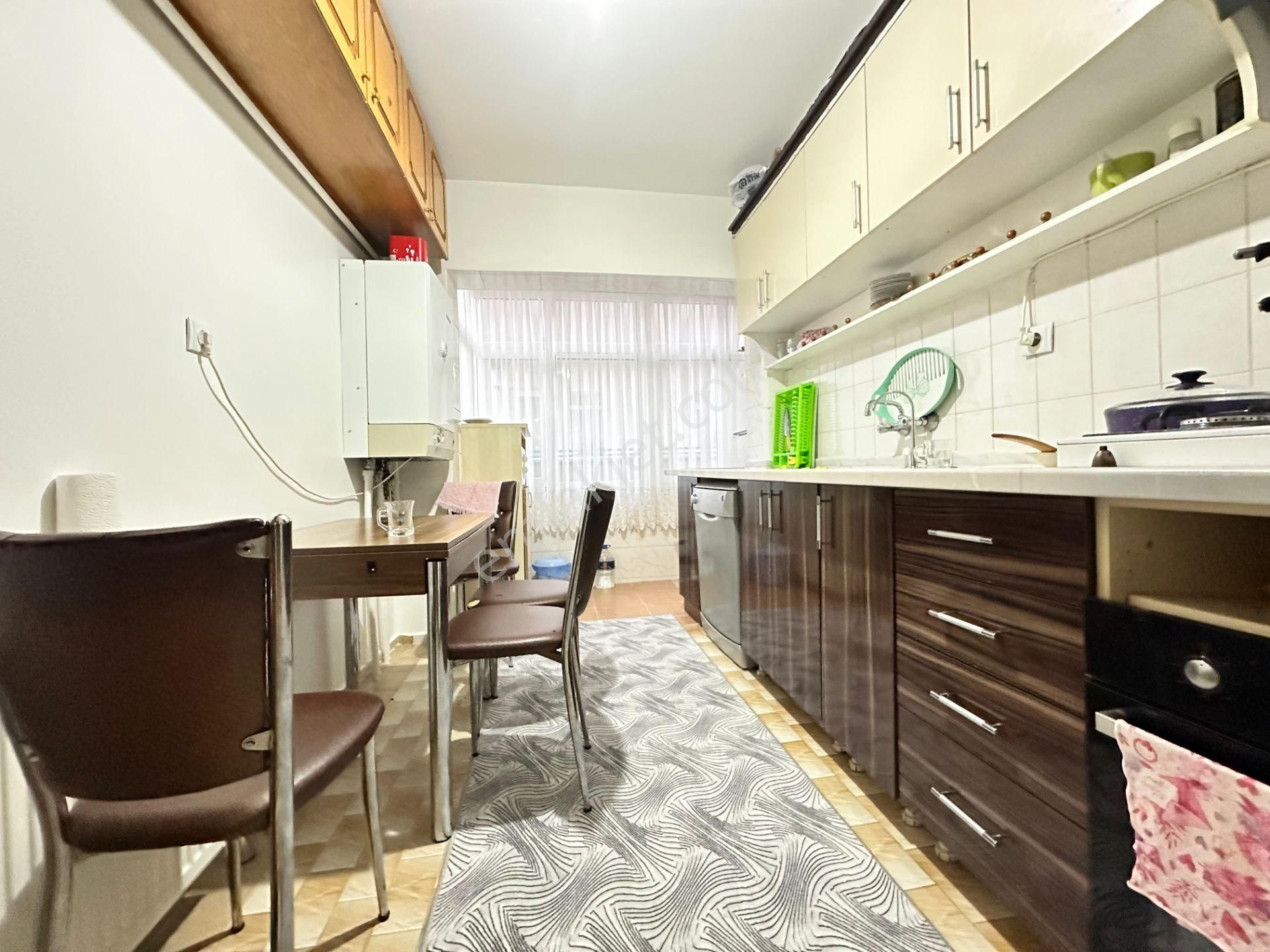 Kalecik Emlak'tan Fatih Mah. Hastane Yakını 2.kat 3+1 Uygun Fiyata Daire