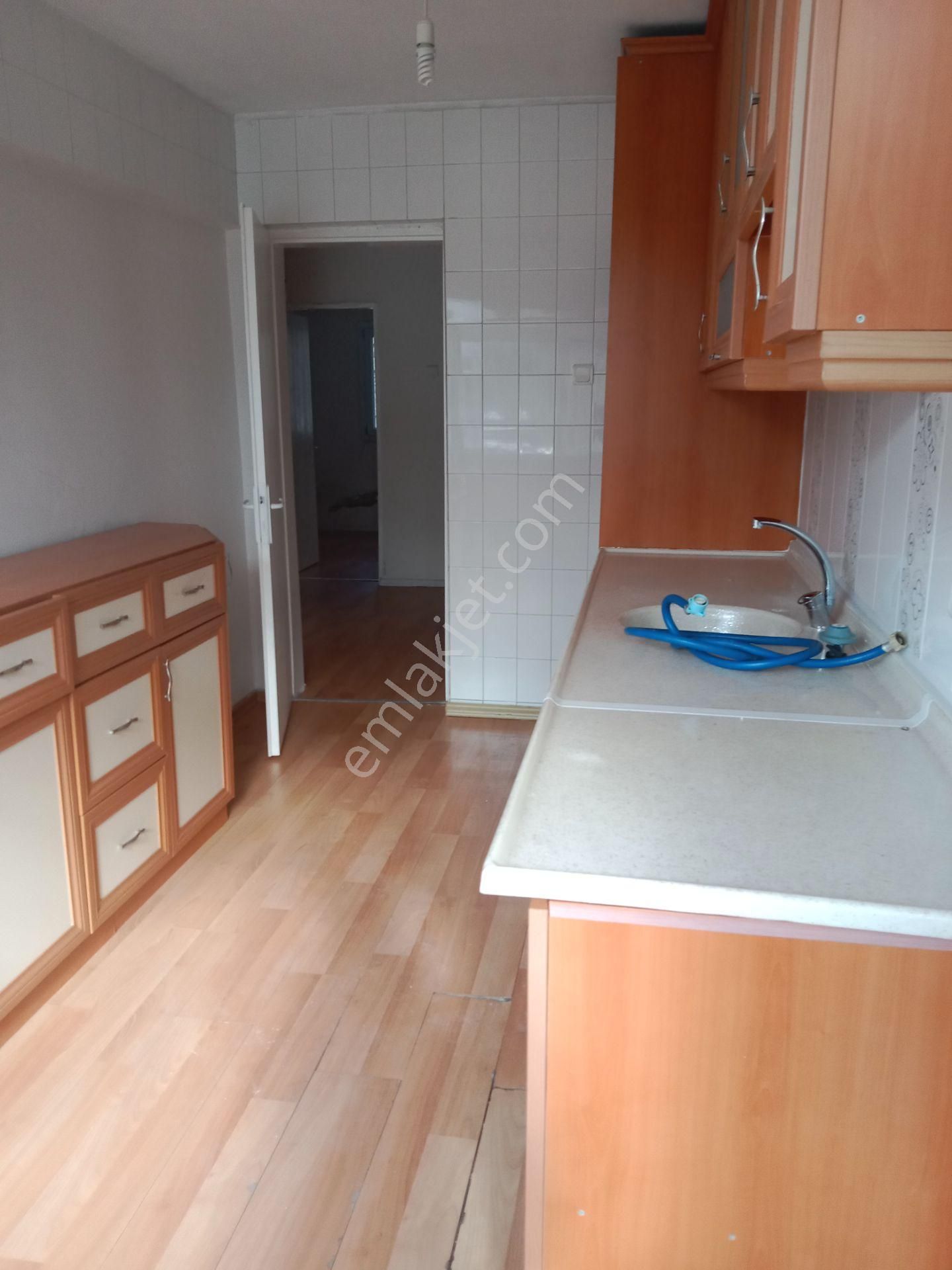 Yurtoglunda Kıralık Manzaralı Ferah Daıre - Görsel 17