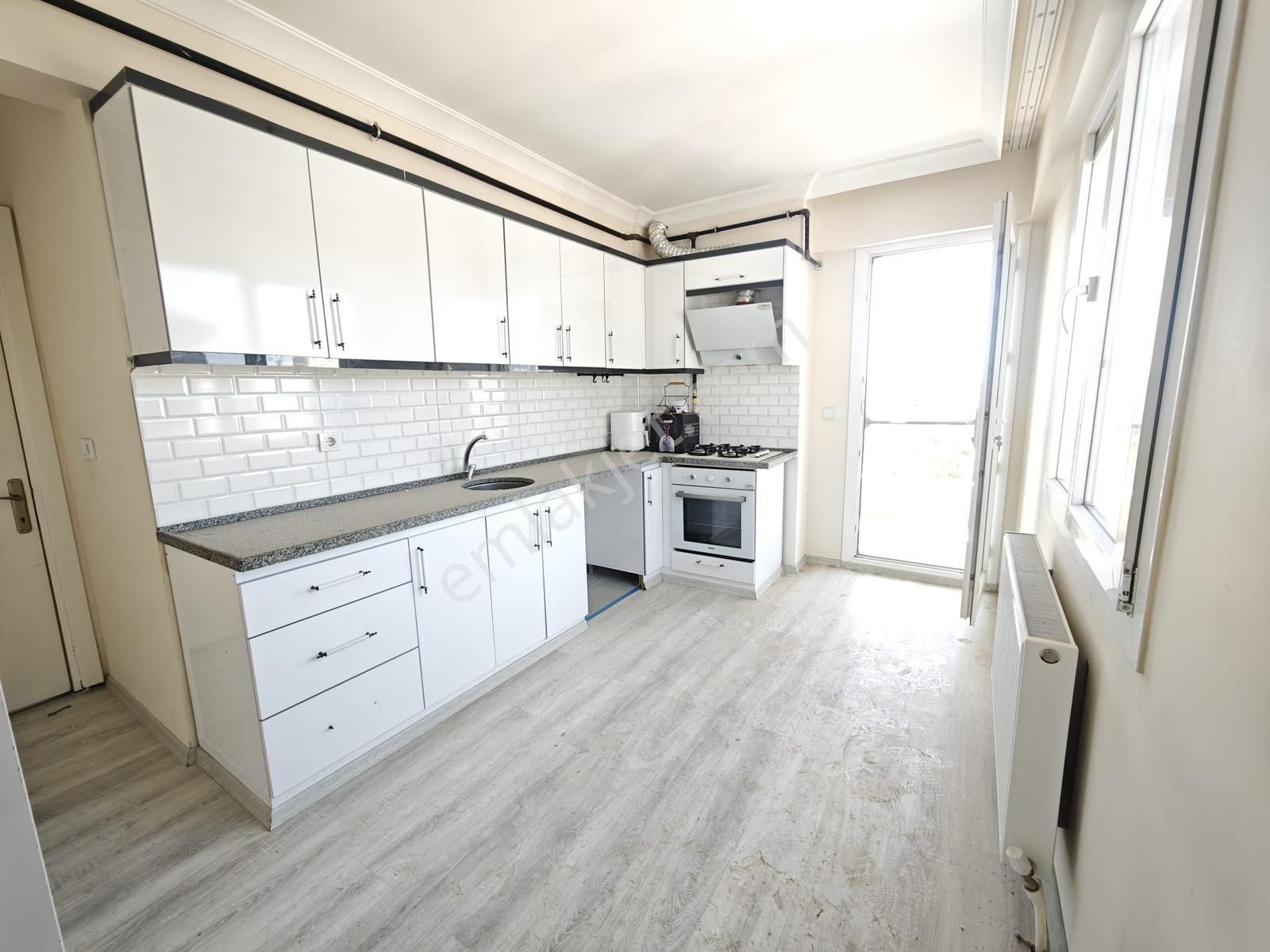 Vizyon Gyrimenkul'den Efendi Ring Yolu Üzerinde Ara Kat