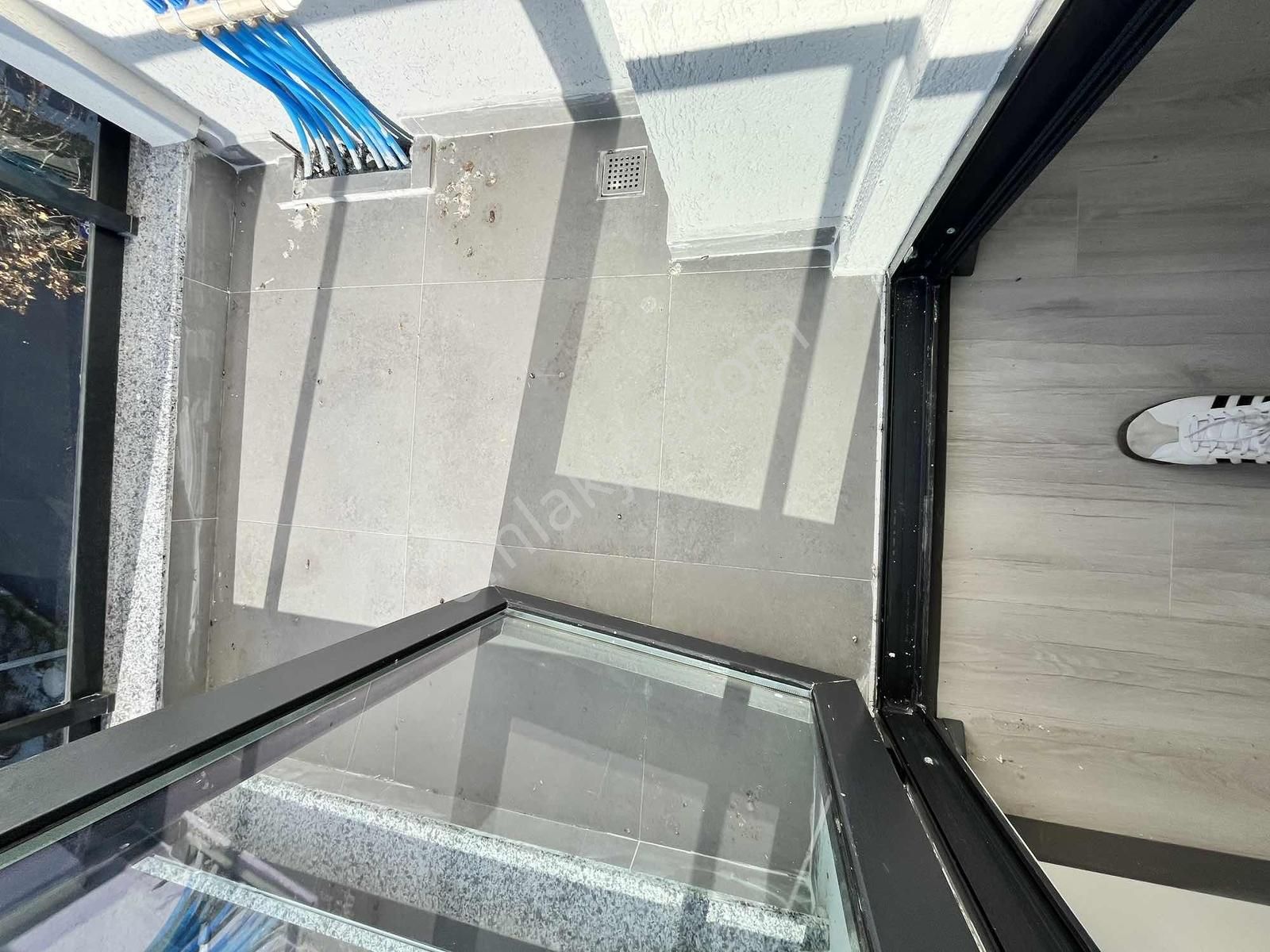 Tuğradan Kervancı Civarında Sıfır 1+1 Satılık Daireler - Görsel 13